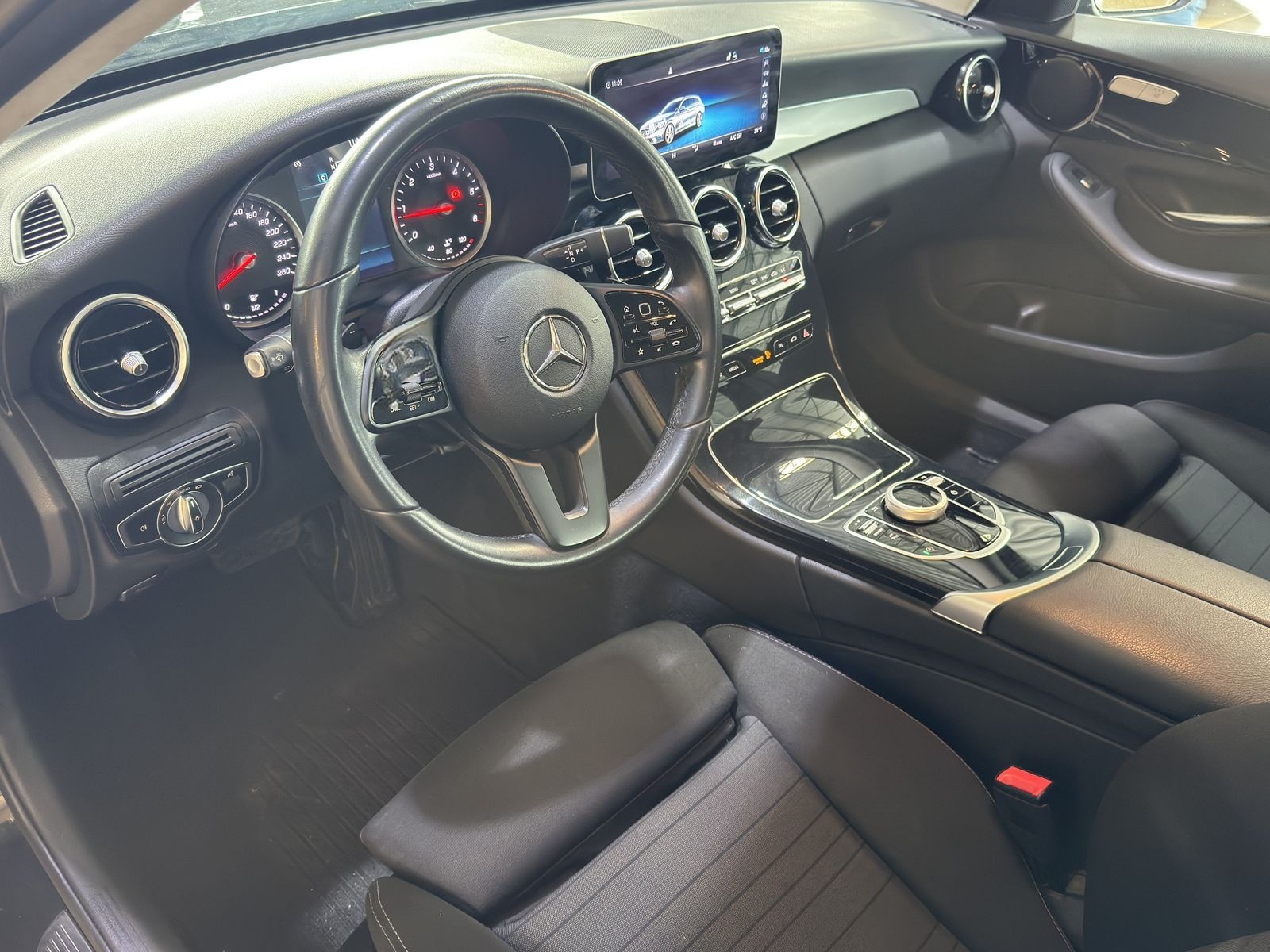 Mercedes-Benz C 200 d*Business*AHK*LED*SHZ*Navi*Tempomat*PDC foto 9