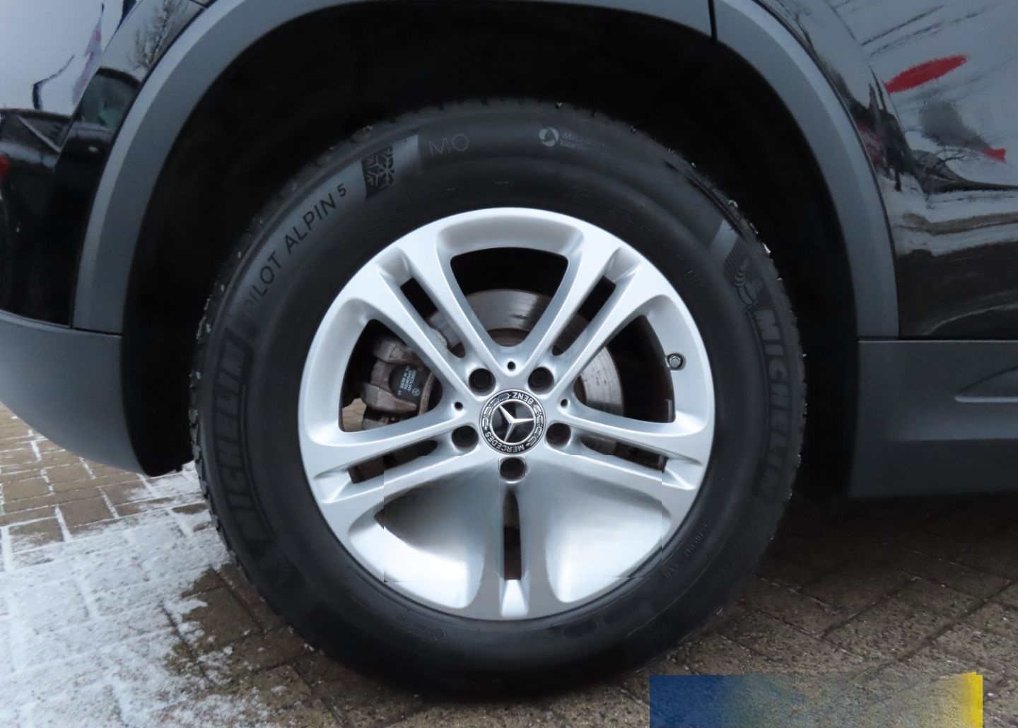 Mercedes-Benz GLA 180 Aut. NAVI+LED+RFK+SHZ+AAC+TEMP+ALU+MBUX foto 7
