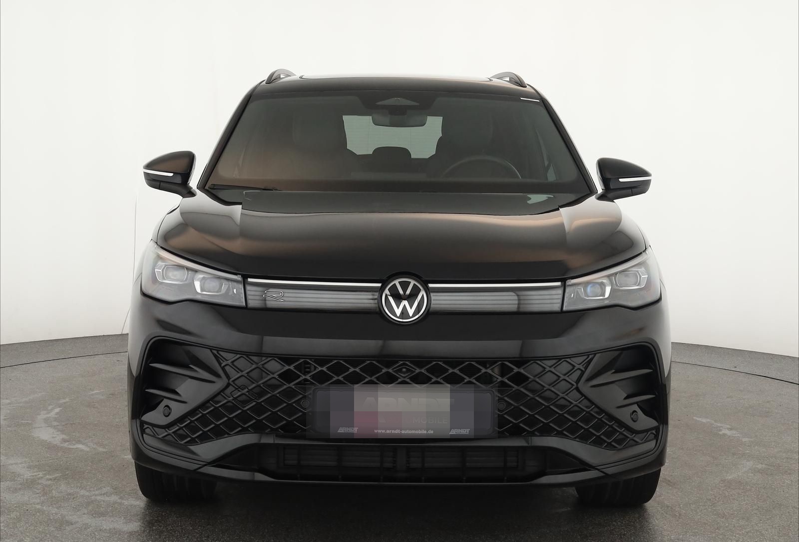 Volkswagen Tiguan 2.0 TSI DSG 4M R-Line IQ Pano Nav 360 AHK foto 3
