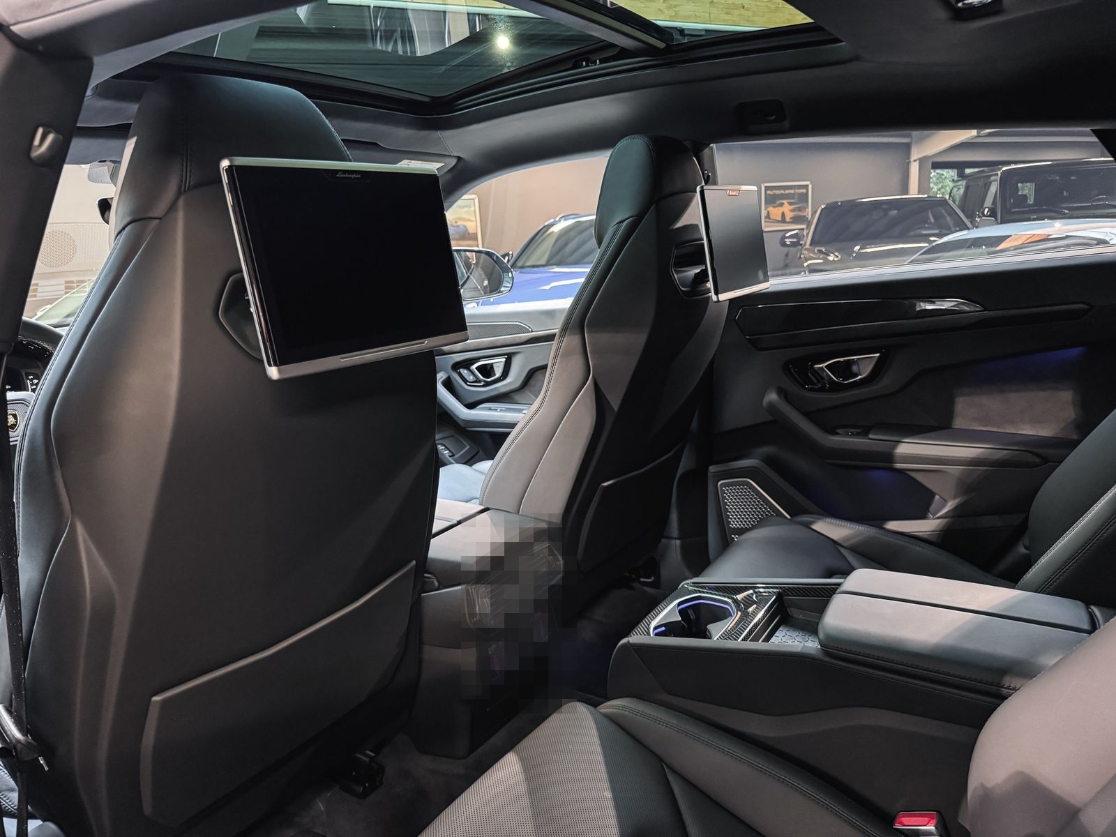 Lamborghini Urus Cabon+RearSeat+B&O foto 19