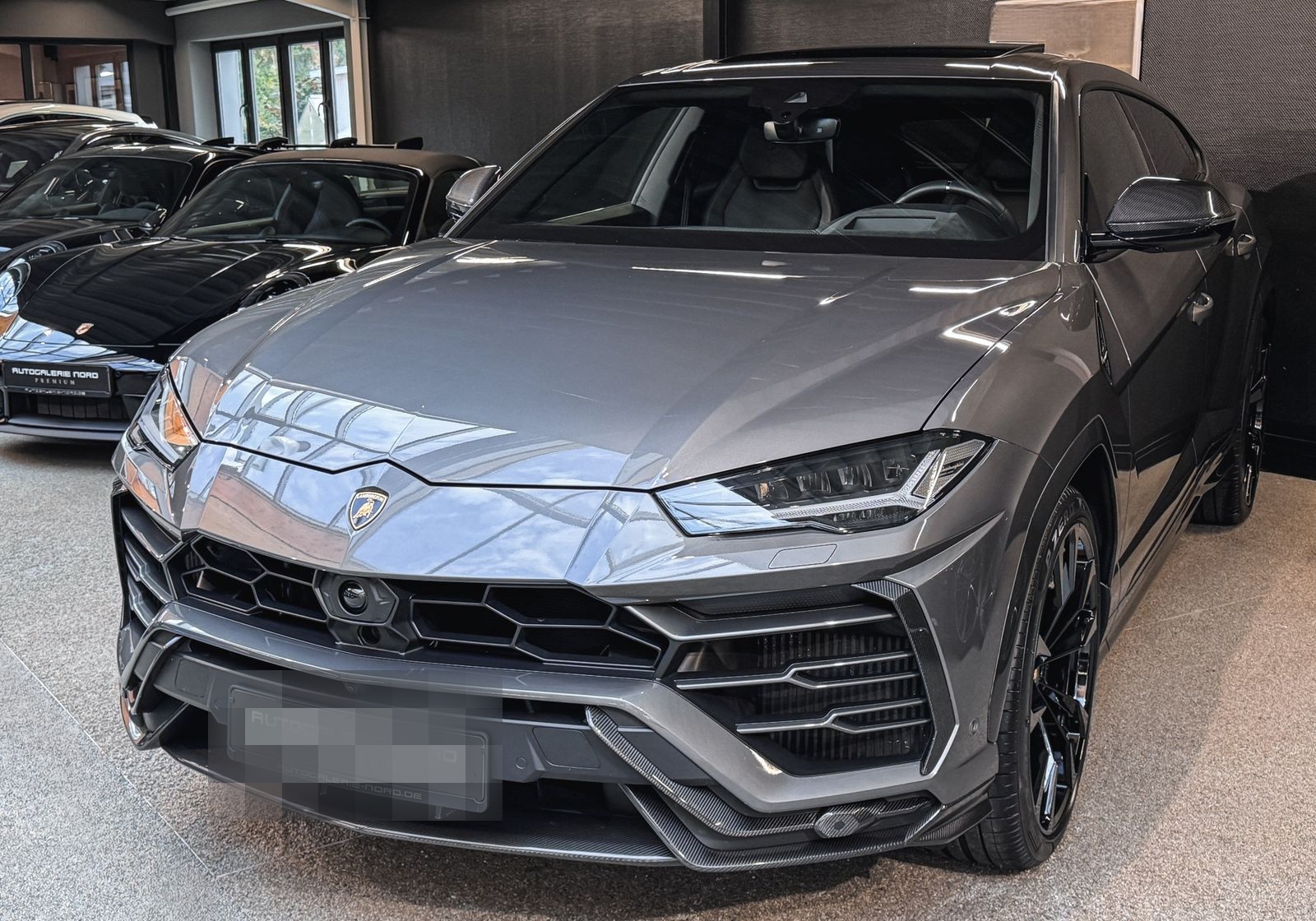 Lamborghini Urus Cabon+RearSeat+B&O foto 3