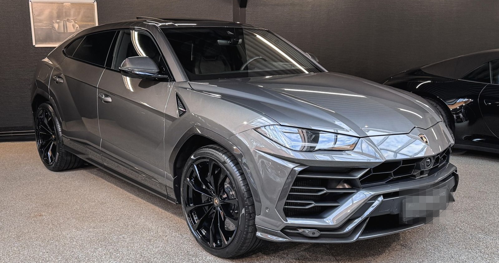 Lamborghini Urus Cabon+RearSeat+B&O foto 4