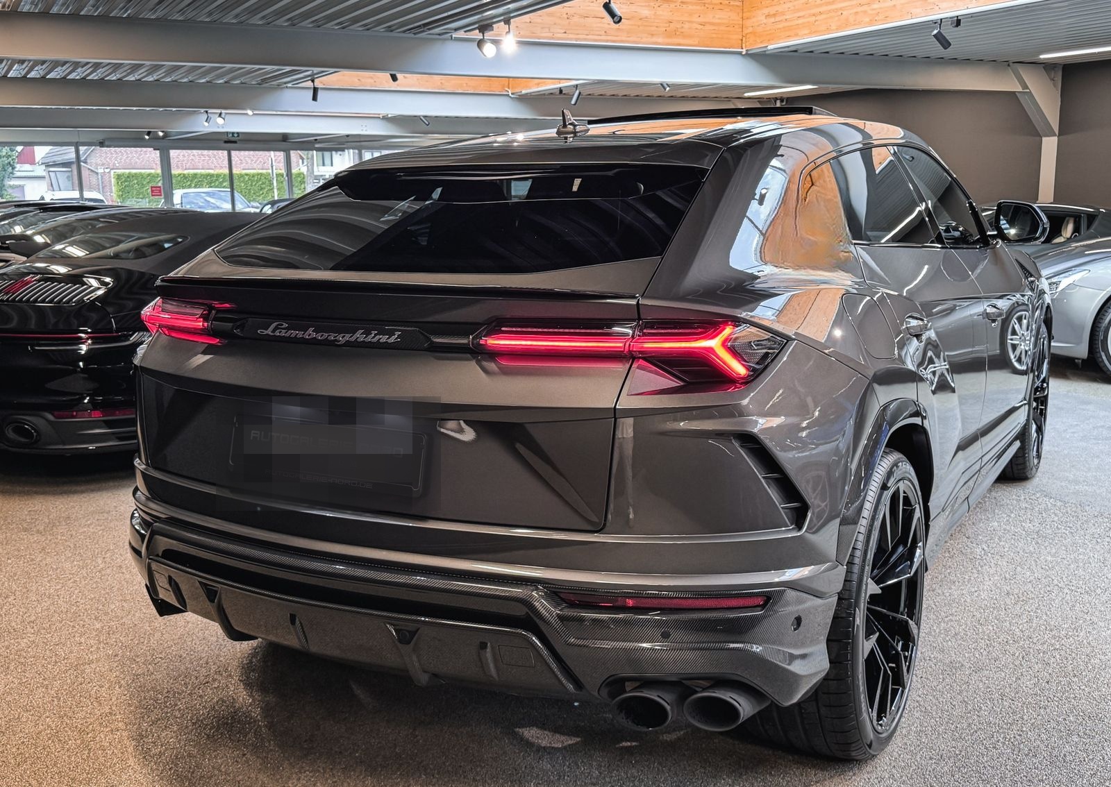 Lamborghini Urus Cabon+RearSeat+B&O foto 10
