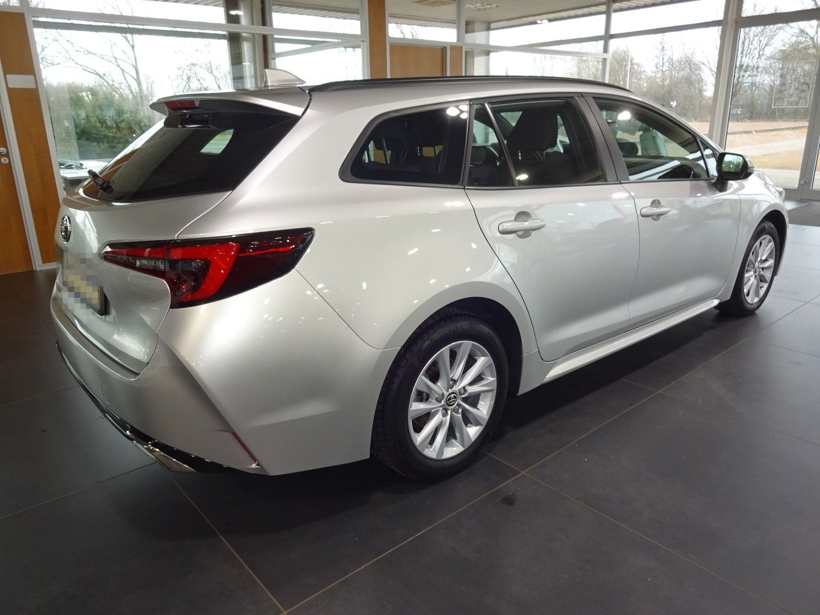Toyota Corolla Touring Sports Hybrid Active NAVI/AC/4S foto 4