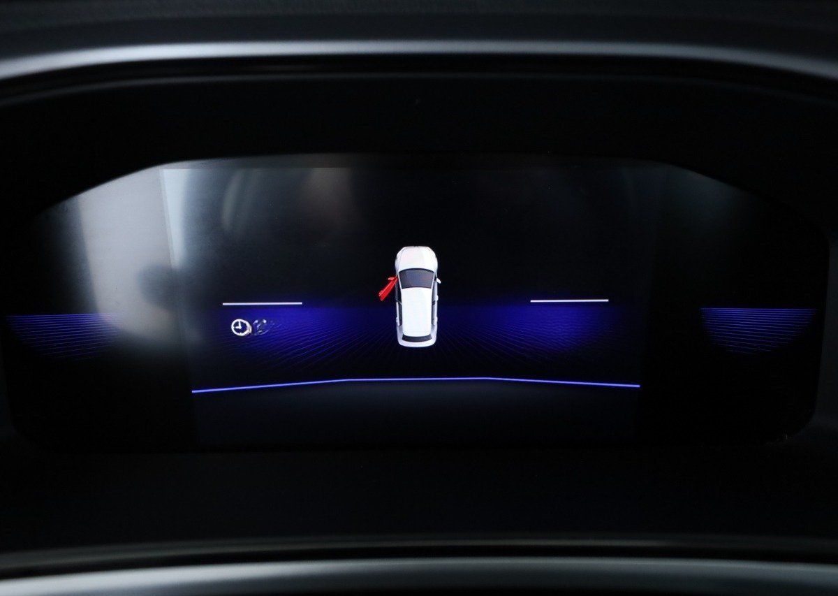 Volkswagen T-Roc Life 2.0 TDI DSG APP+SHZ+ACC+LED+NAVI+2xPD foto 13