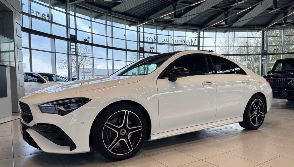 Mercedes-Benz CLA 200 d Coupé AMG, Night-P., Pano-D., R-Kamera foto 17