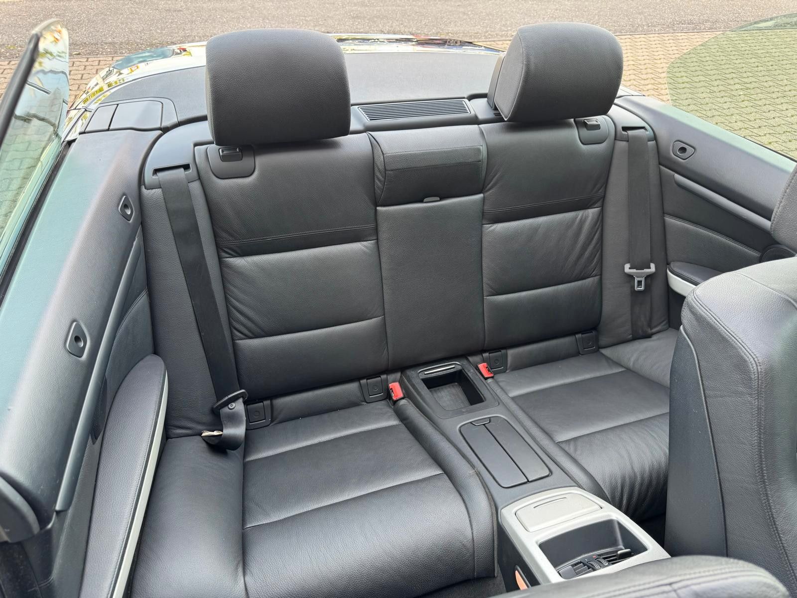 BMW 325i Cabrio Automatik e93 M-Paket 1.HAND foto 21