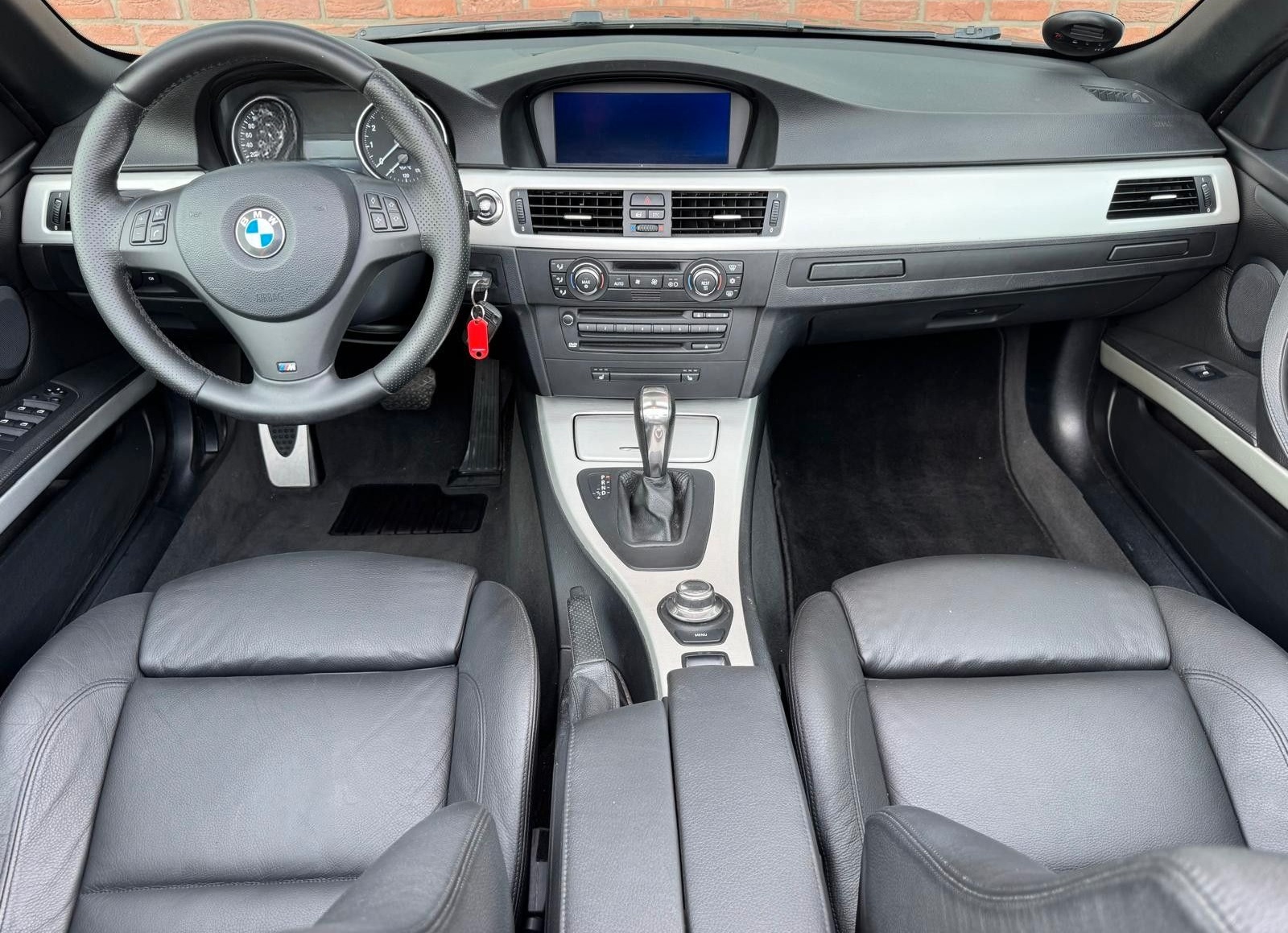 BMW 325i Cabrio Automatik e93 M-Paket 1.HAND foto 6