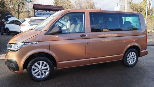 Volkswagen T6 Multivan int. Kindersitze-CarPlay-Navi-Kamera foto 2
