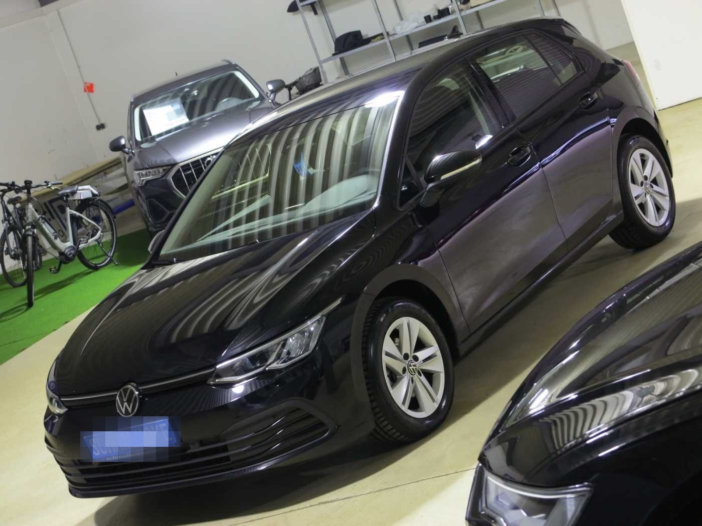 Volkswagen Golf VIII 2.0 TDI SCR DSG7 Life Navi ACC DAB foto 2