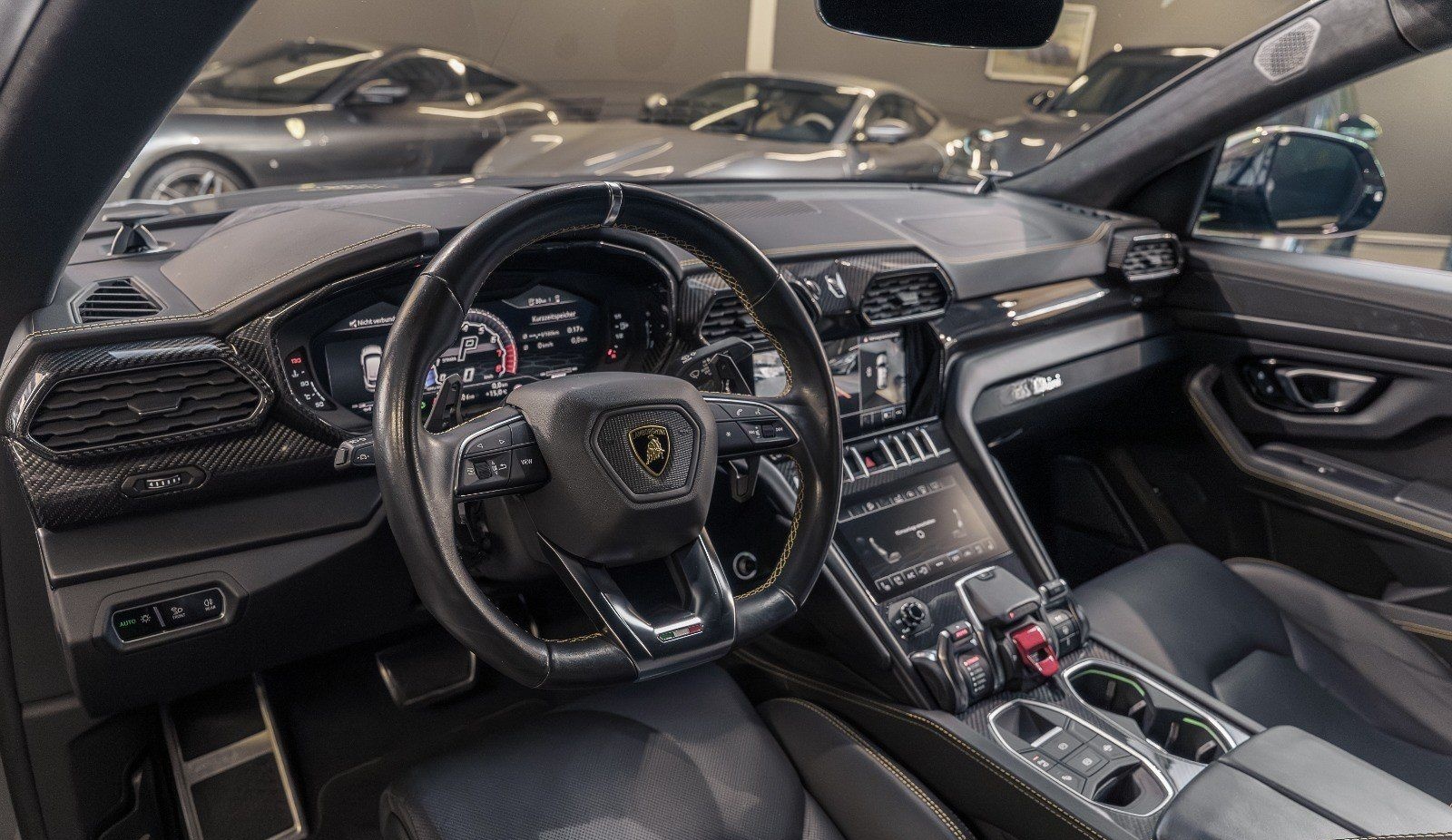 Lamborghini Urus Pano+Adas+Akrapovic+TV+Full Carbon+B&O-3D foto 17