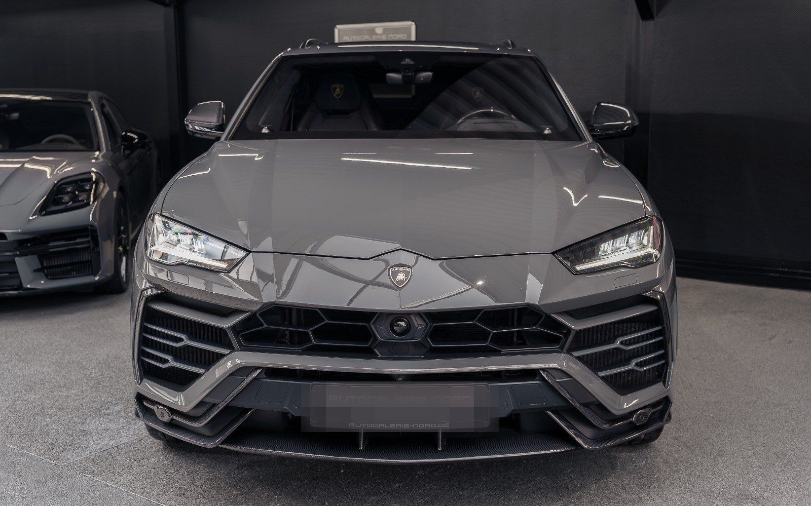 Lamborghini Urus Pano+Adas+Akrapovic+TV+Full Carbon+B&O-3D foto 4