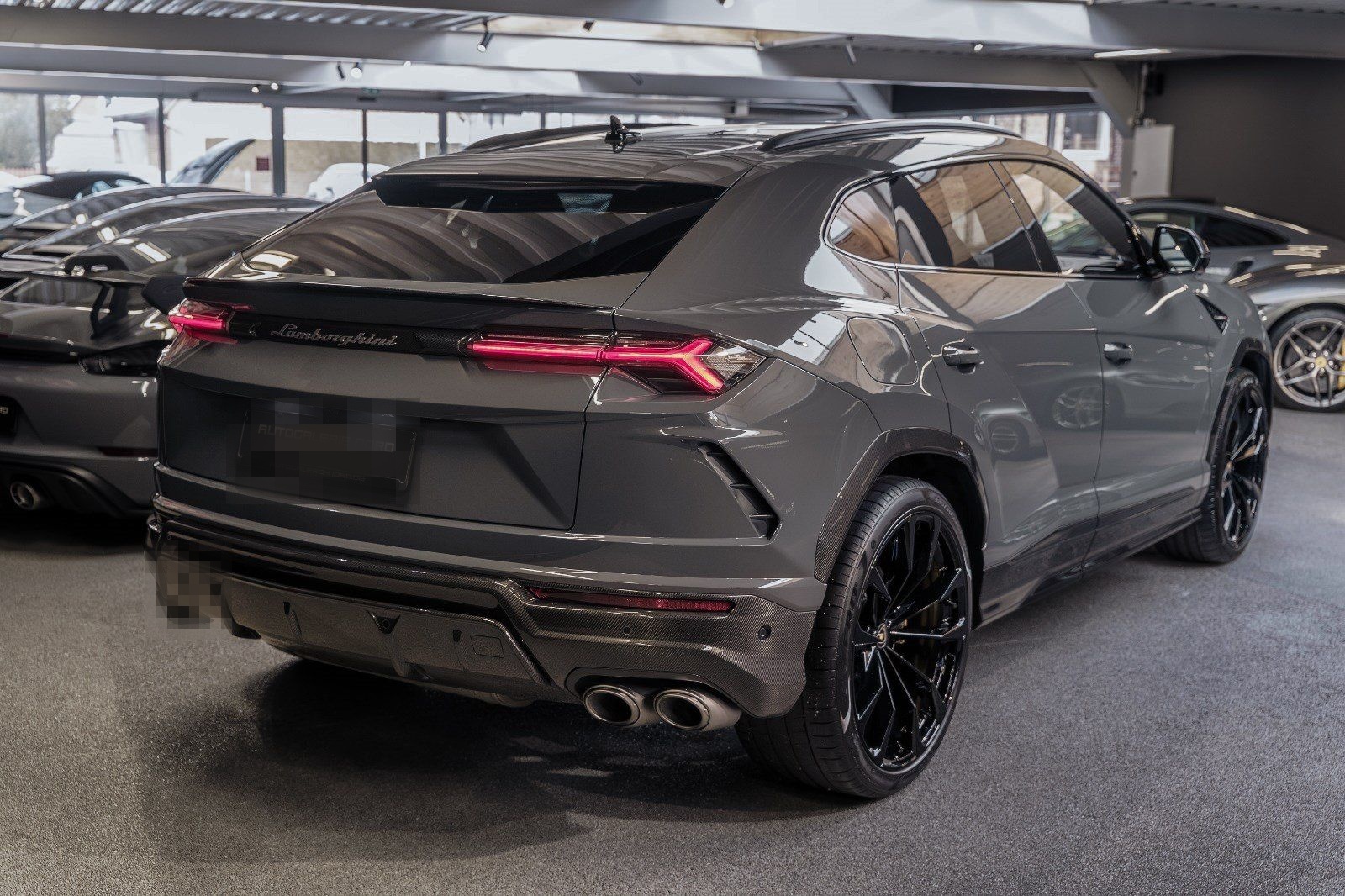 Lamborghini Urus Pano+Adas+Akrapovic+TV+Full Carbon+B&O-3D foto 8