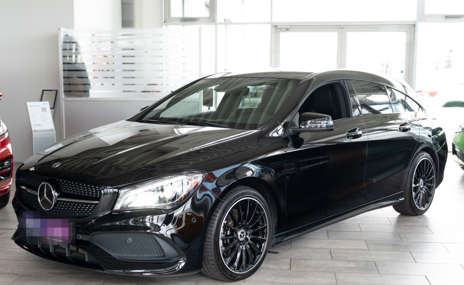 Mercedes-Benz CLA 220 Shooting Brake AMG/4x4/AUTOM./KAMERA/LED foto 2