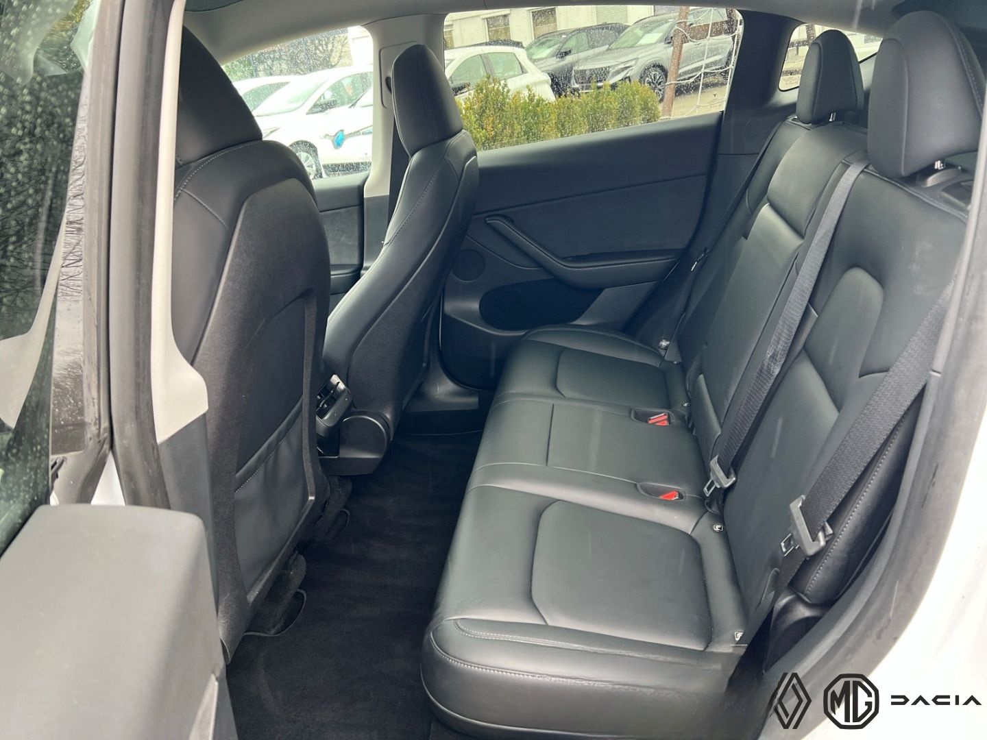 Tesla Model Y Long Range Dual AWD 8fach bereift MwSt. foto 12