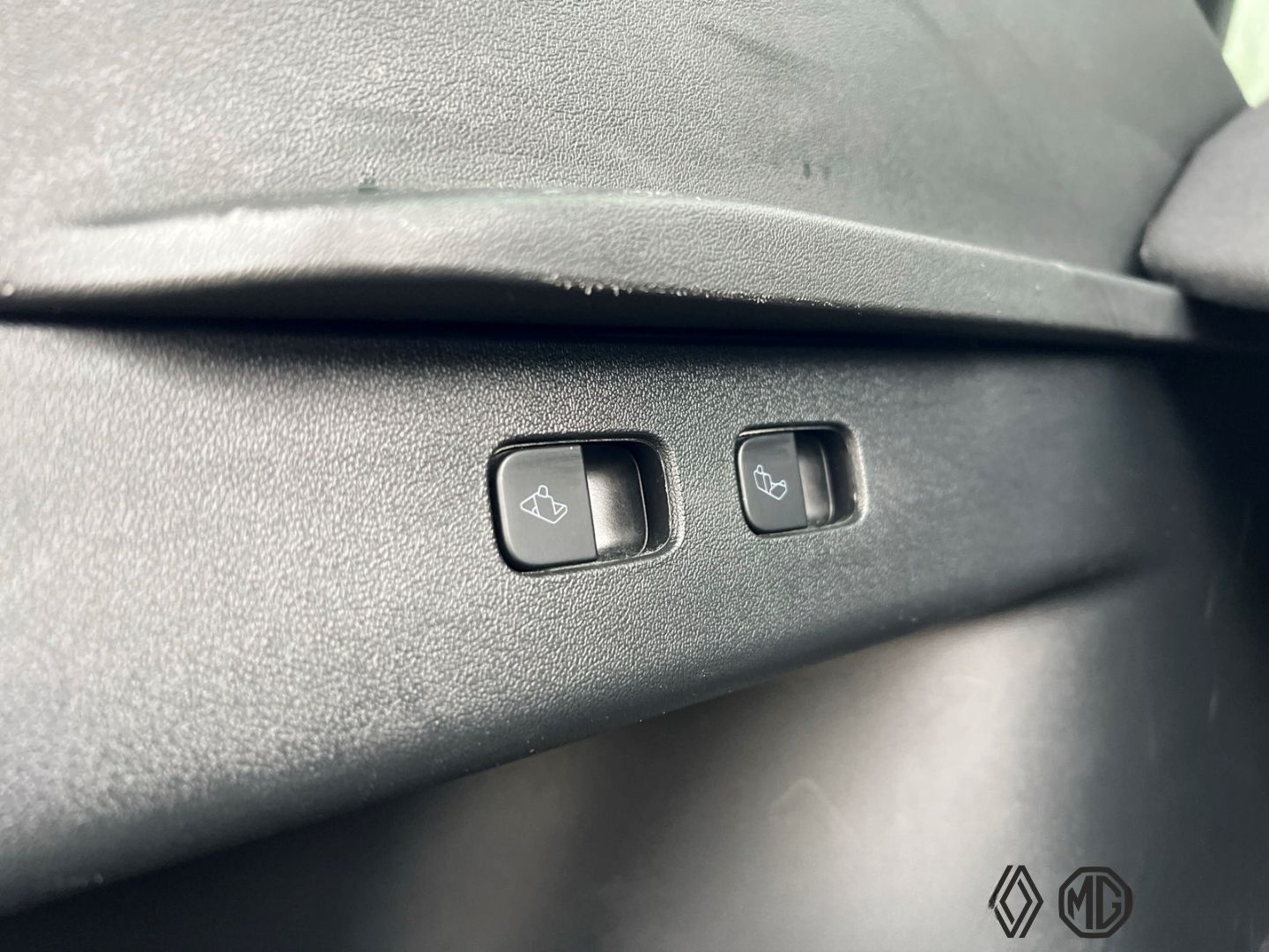 Tesla Model Y Long Range Dual AWD 8fach bereift MwSt. foto 22