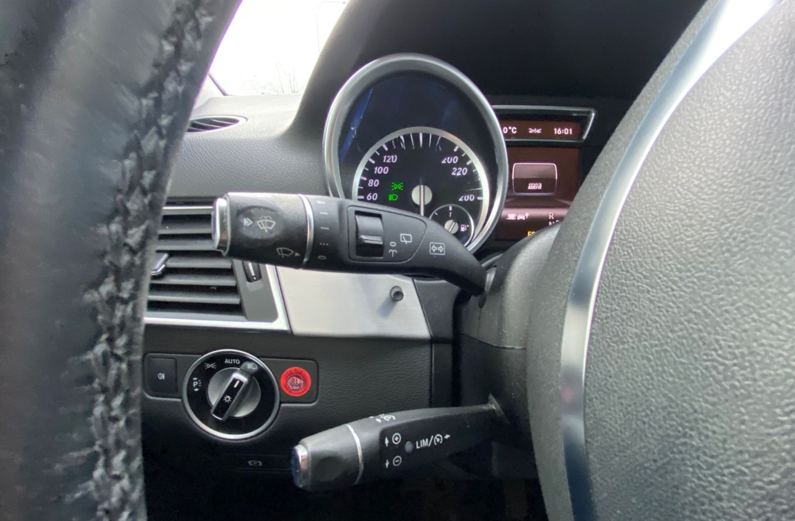 Mercedes-Benz ML 350 CDI BlueTec Sportpaket / EURO6/ Kamera/ foto 29