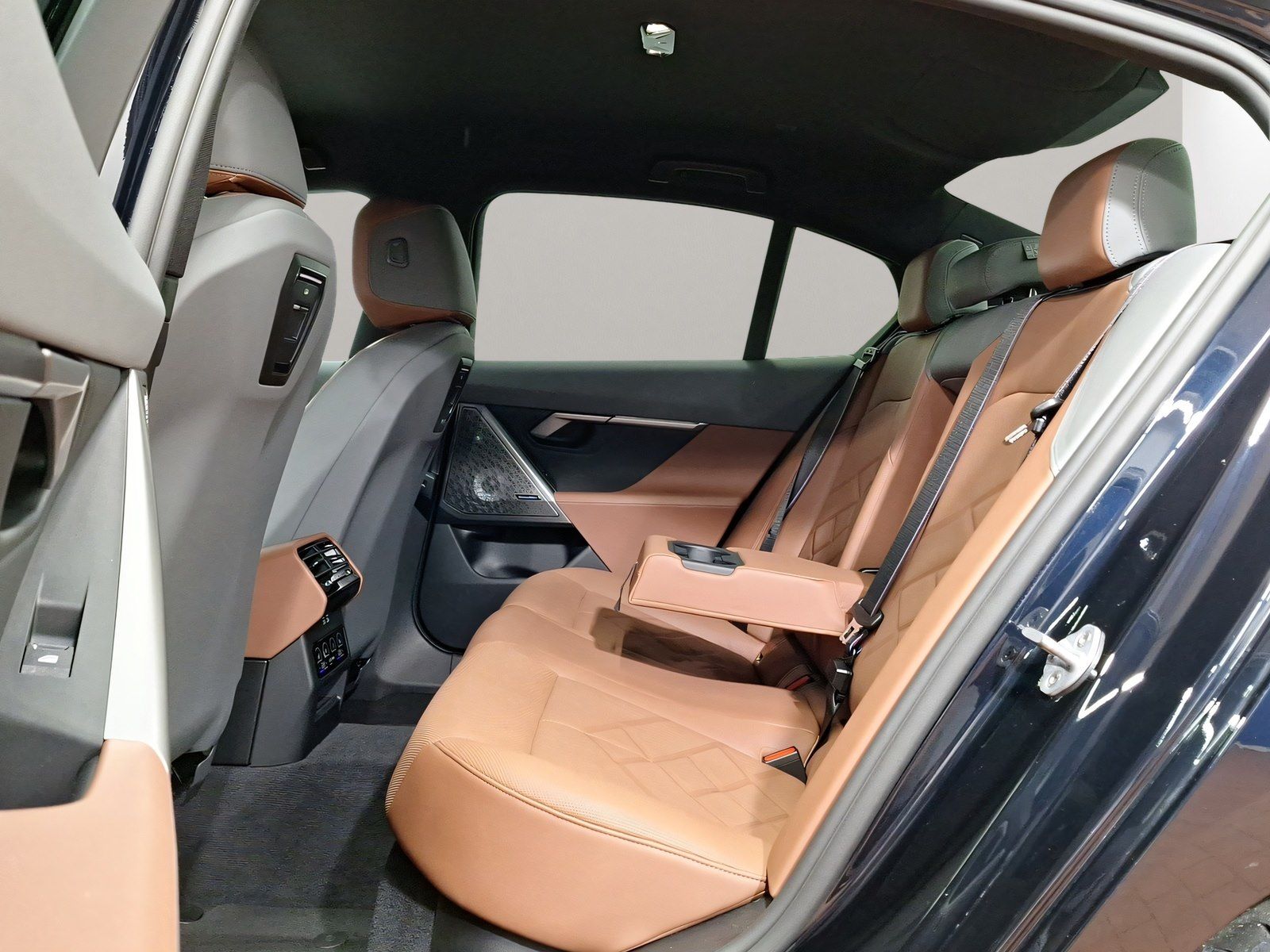 BMW 550e xDrive Limousine M Sport Driv.Assist.Prof foto 6
