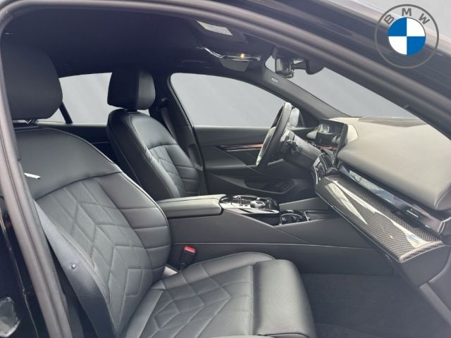 BMW 520 d xDr. Limo. M-Sport ad.LED H/K AHK StandHZG foto 13