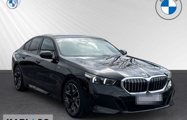 BMW 520 d xDr. Limo. M-Sport ad.LED H/K AHK StandHZG foto 6