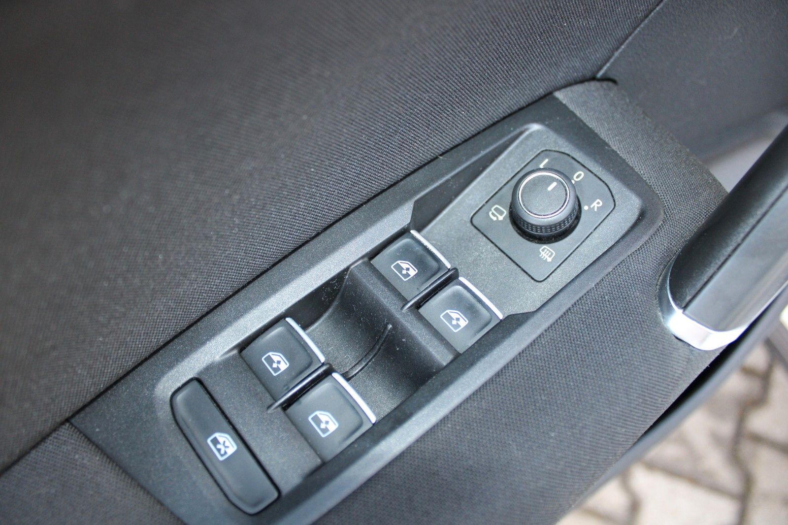 Volkswagen Touran Highline R LINE 7 Sitzer foto 4