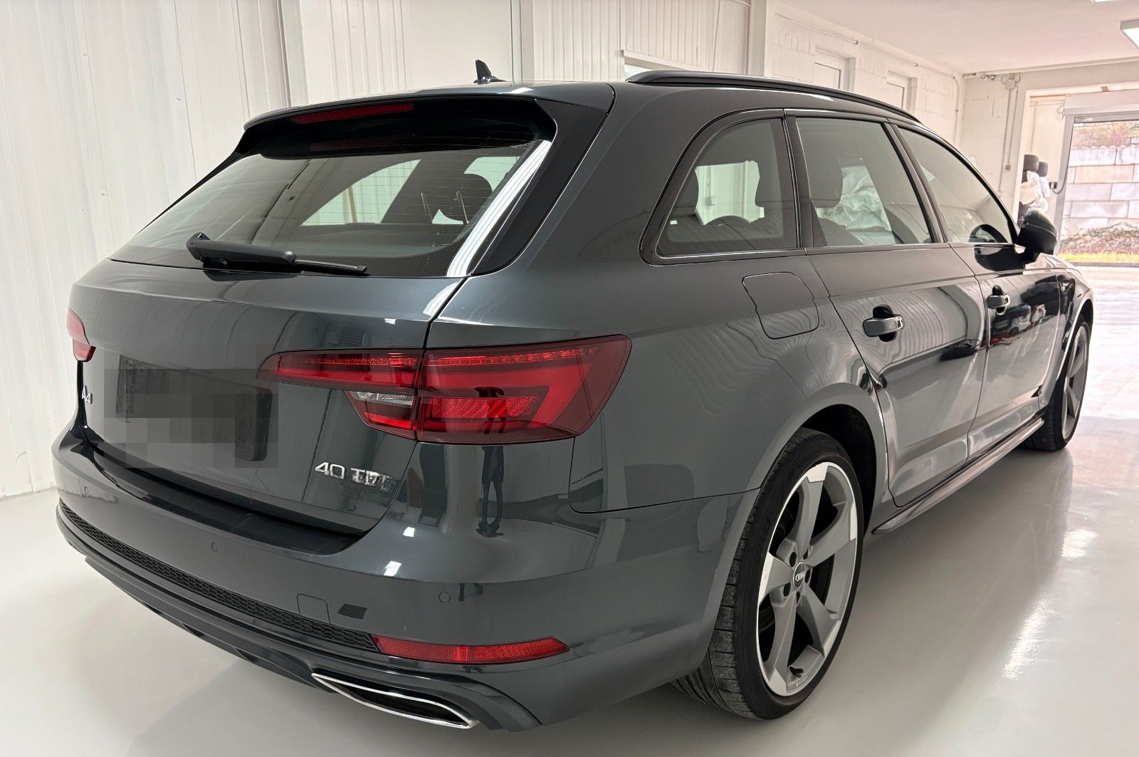 Audi A4 Avant 40 TDI quattro sport S-Line foto 4