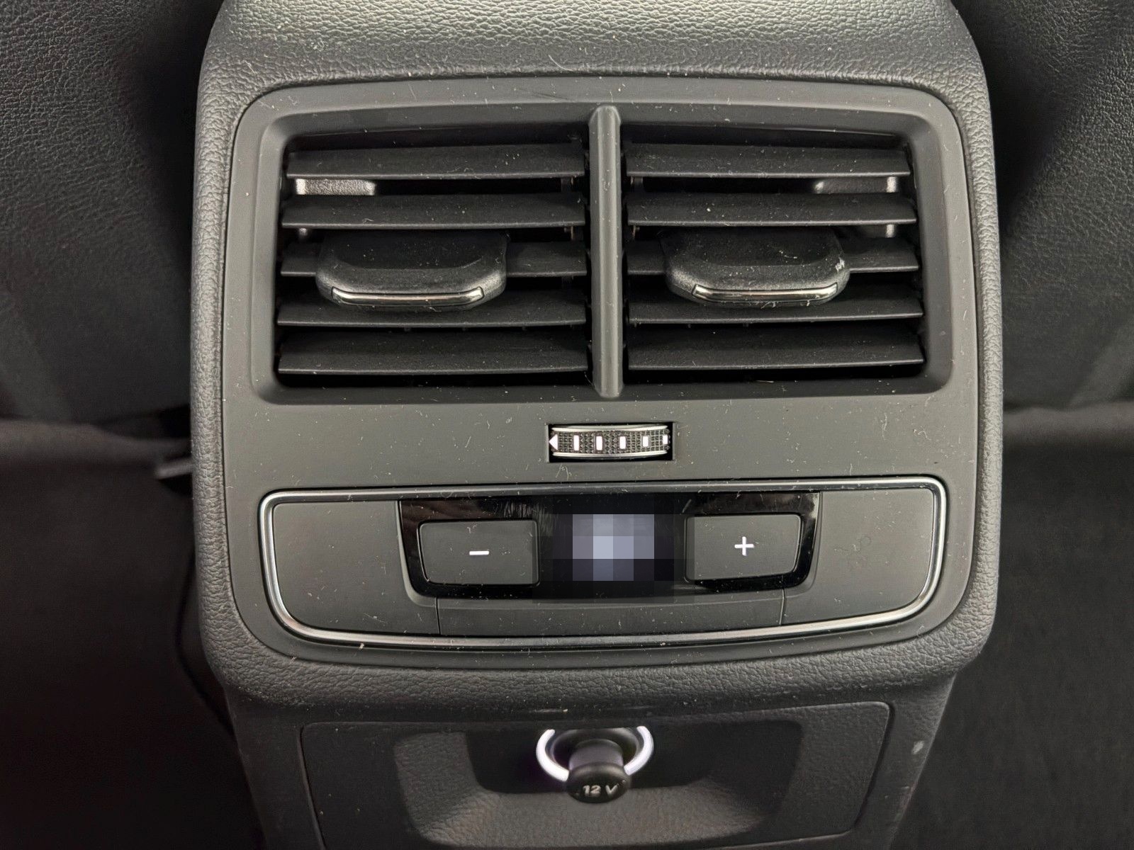 Audi A4 Avant 40 TDI quattro sport S-Line foto 10