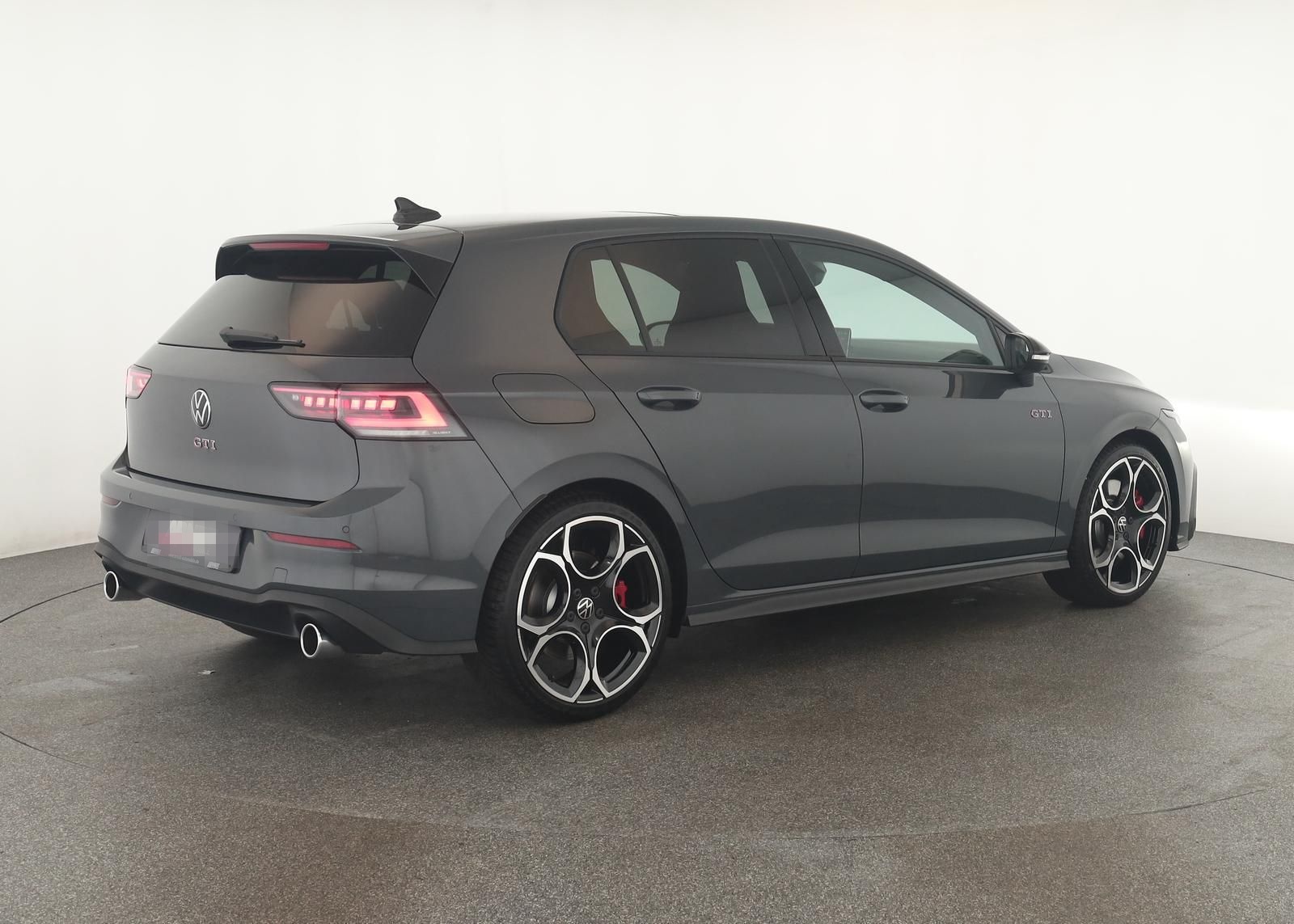 Volkswagen Golf GTI DSG Black IQ.LIGHT Pano HUD HarmanK 19" foto 4