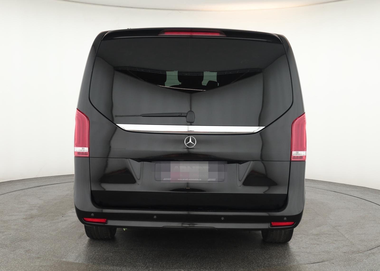 Mercedes-Benz V 300 d 4M lang Avantgarde AMG 8 Pano Nav BM 360 foto 3