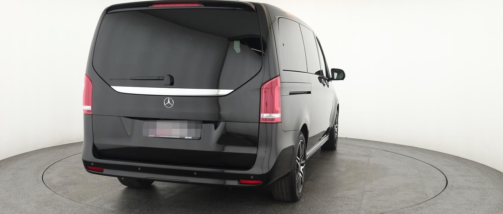 Mercedes-Benz V 300 d 4M lang Avantgarde AMG 8 Pano Nav BM 360 foto 8