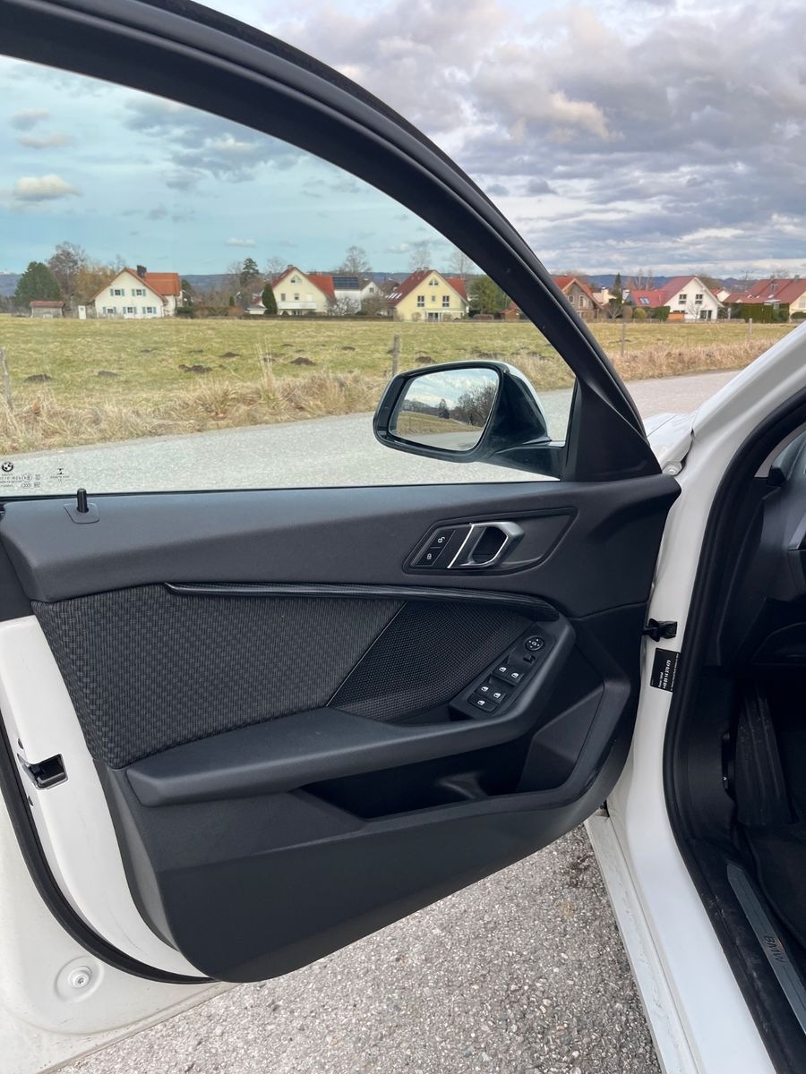 BMW 116d - foto 9