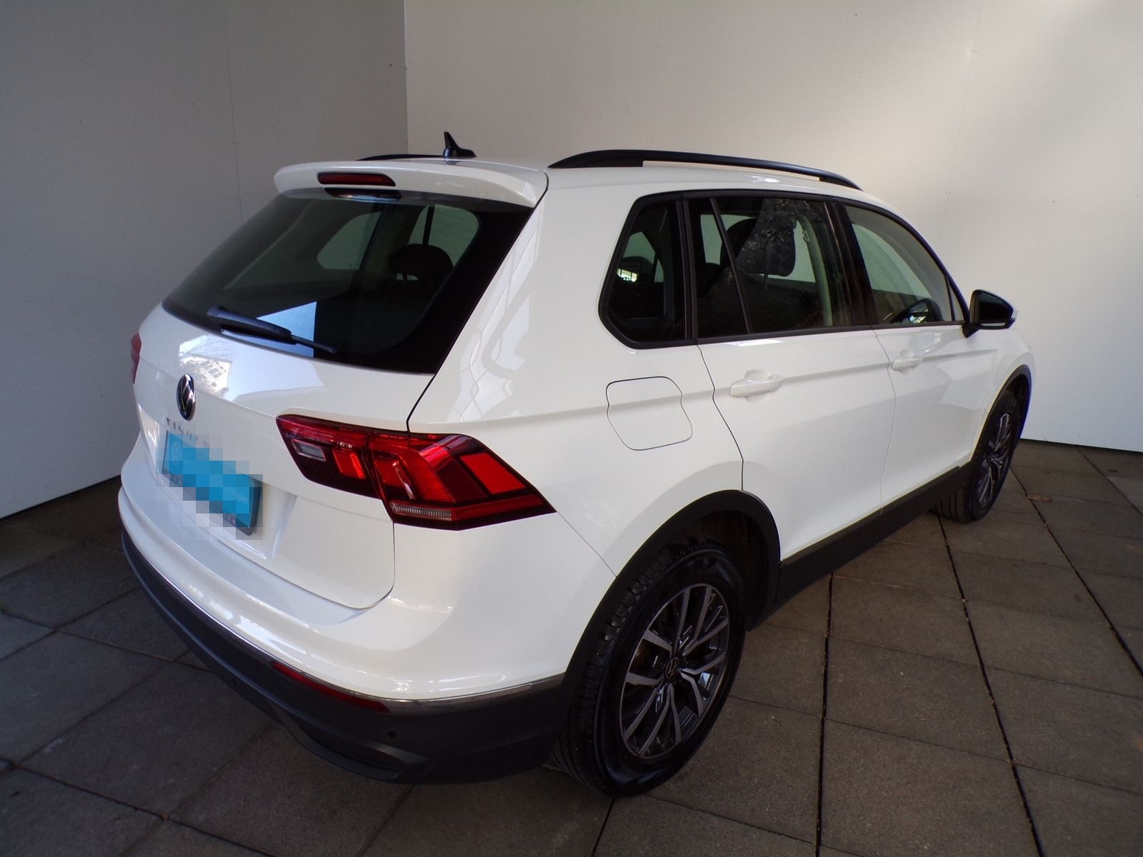 Volkswagen TIGUAN 2.0 TDI DSG LIFE / NAVI+LED'S+AHK+KAMERA foto 7