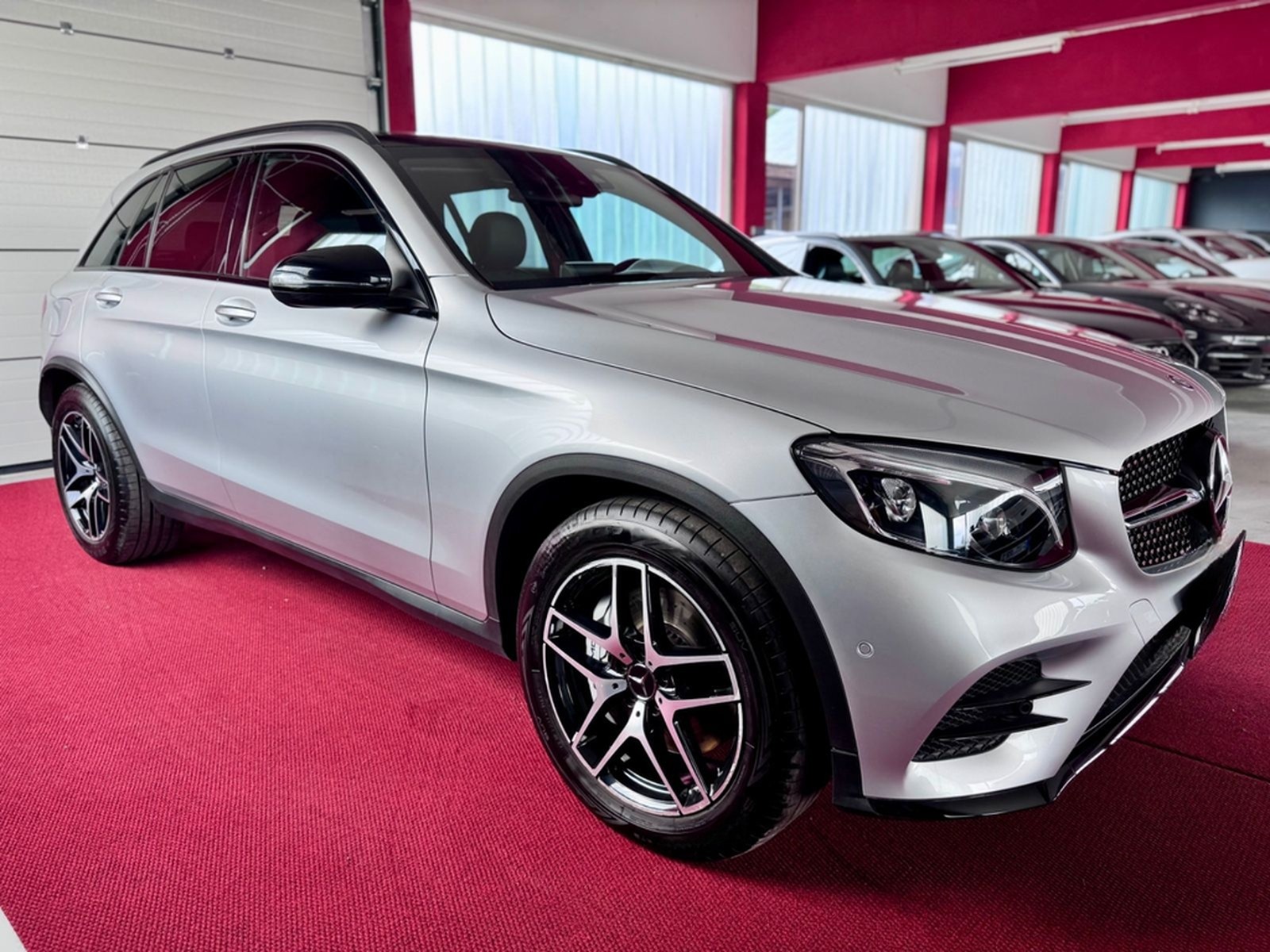 Mercedes-Benz GLC43 AMG Pano Burmester Airmatic LED KeylesGo19 foto 2