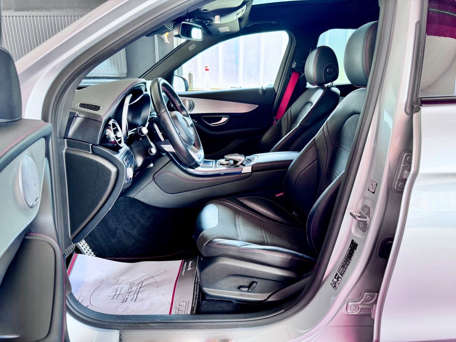Mercedes-Benz GLC43 AMG Pano Burmester Airmatic LED KeylesGo19 foto 11