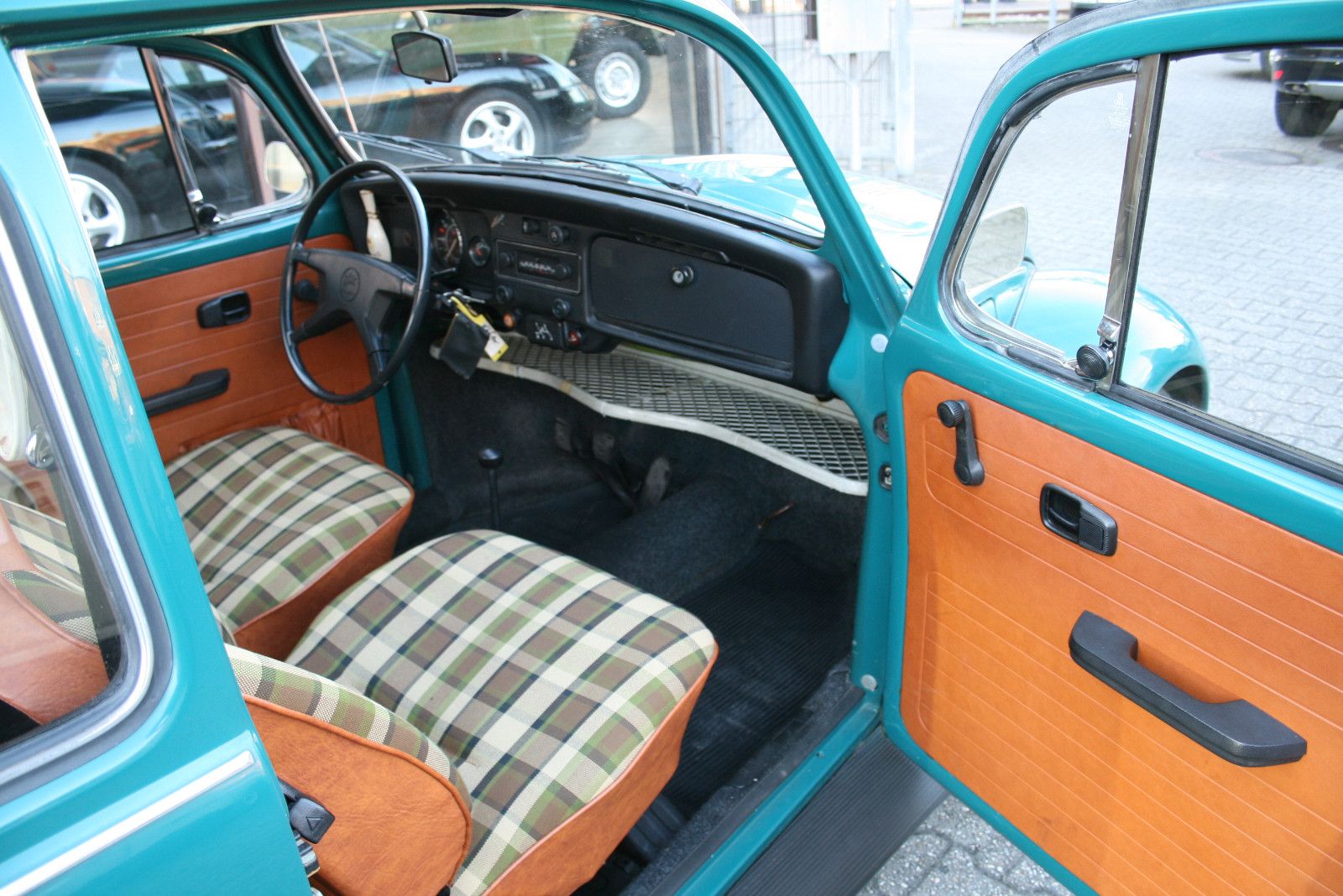 Volkswagen Käfer 1600er | TüV AU Neu foto 15