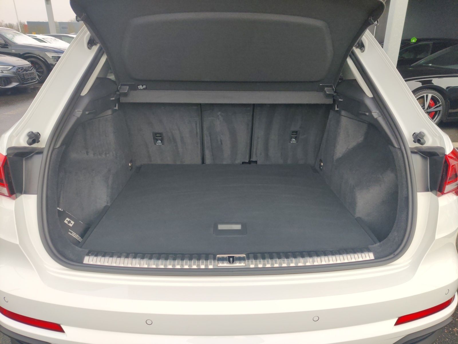 Audi Q3 35 TDI q. S-Tronic, AHK, Navi Touch, Sportfah foto 14