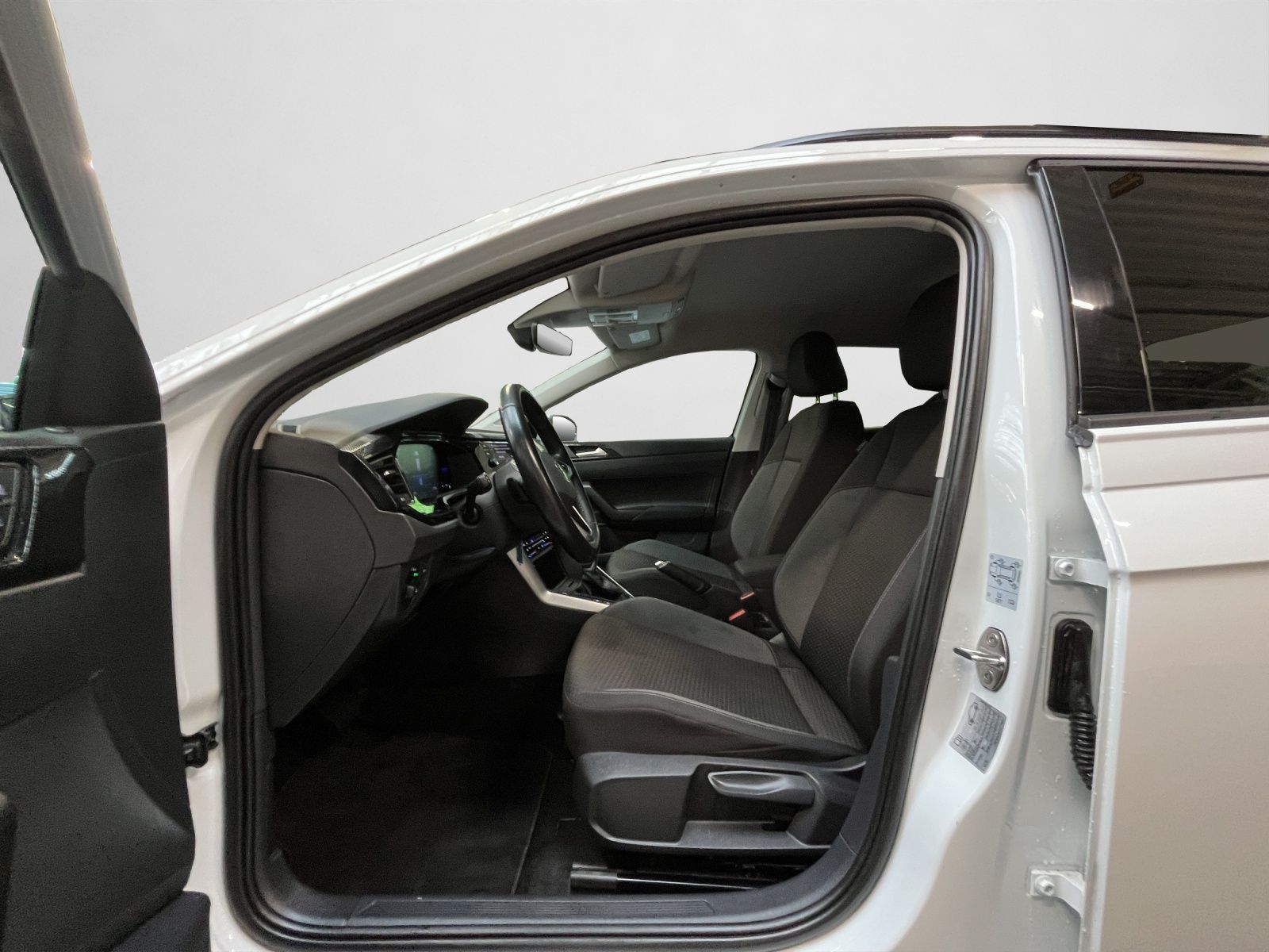 Volkswagen Taigo Life 1.0 TSI ACC KAMERA NAVI foto 13