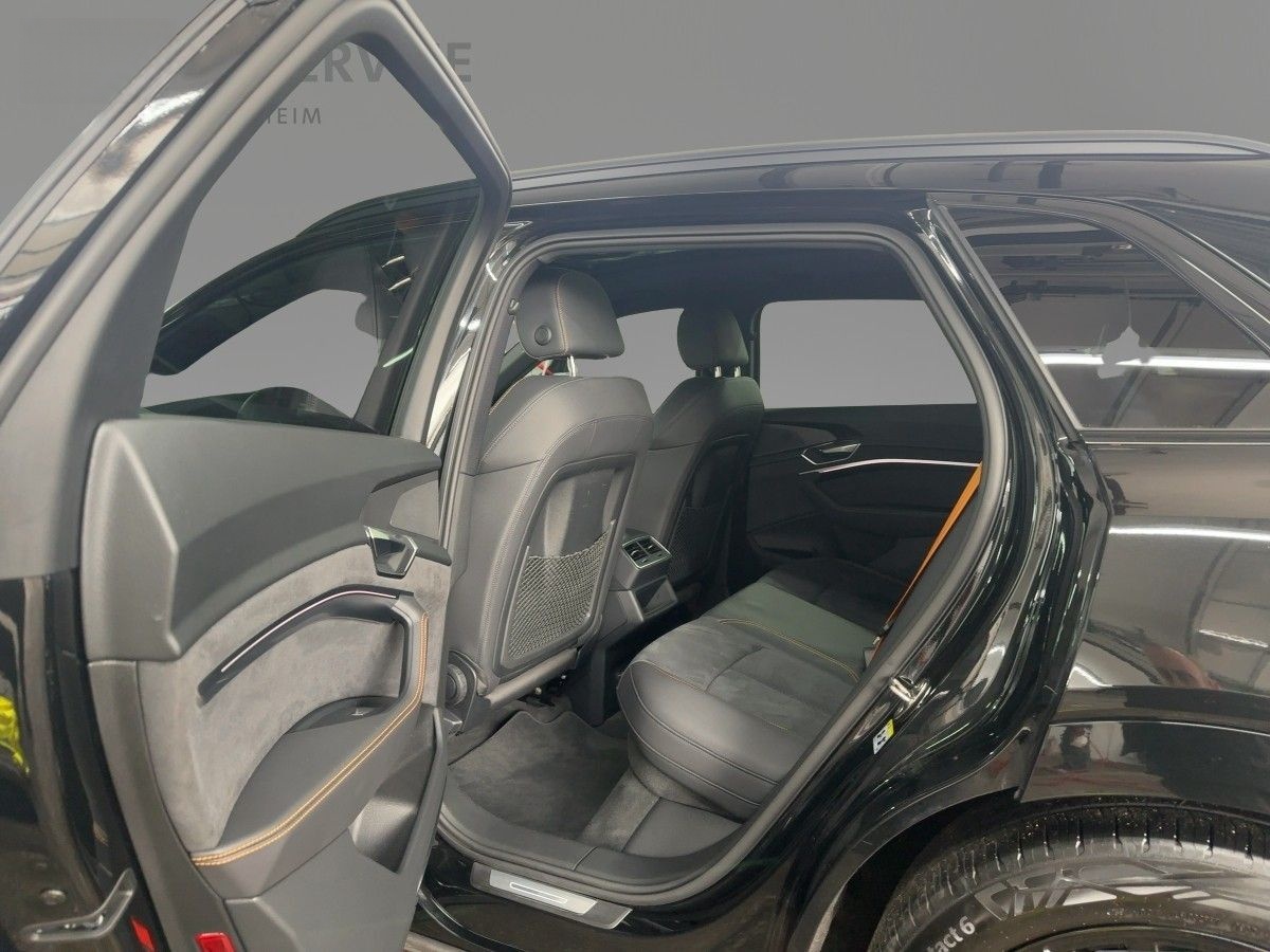 Audi e-tron 55 S line qua. 300kW AHK B&O Matrix Pano foto 7