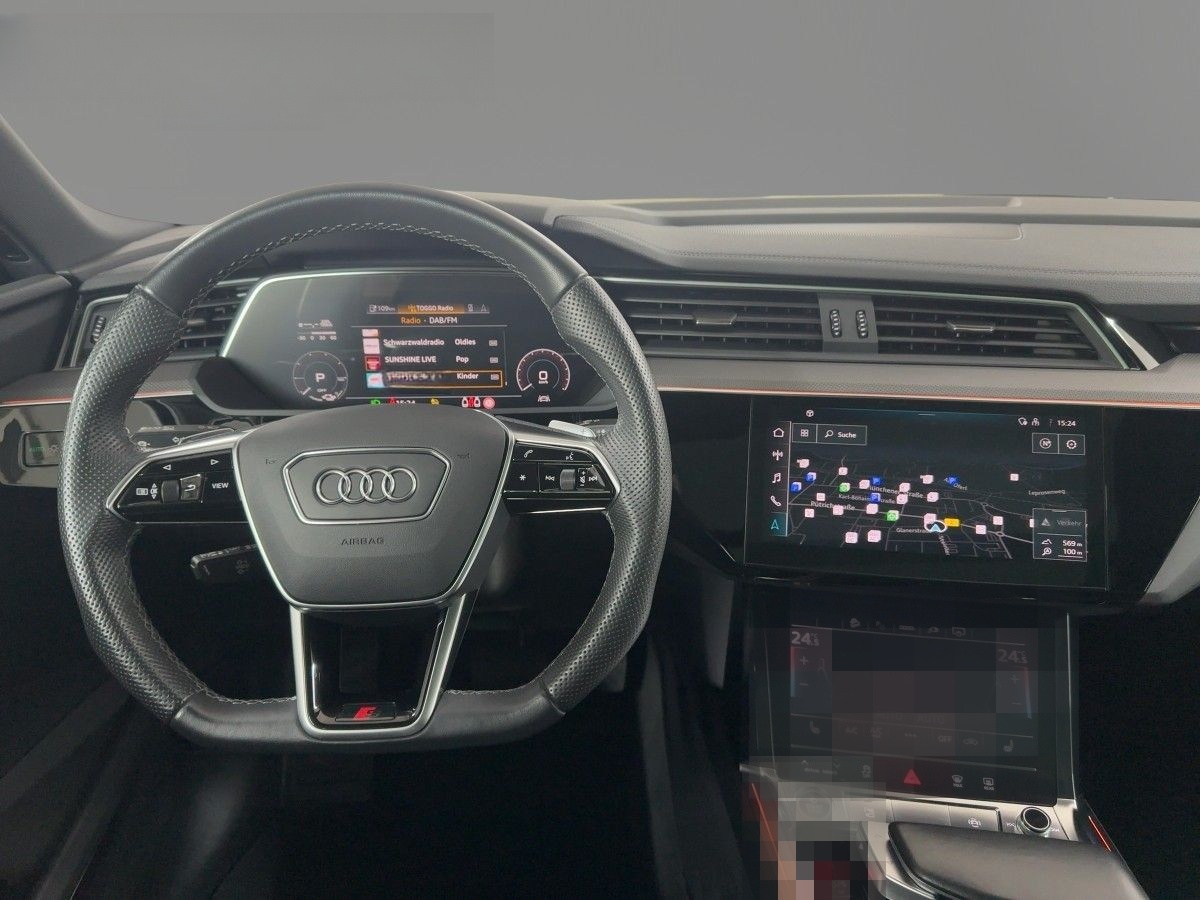 Audi e-tron 55 S line qua. 300kW AHK B&O Matrix Pano foto 9