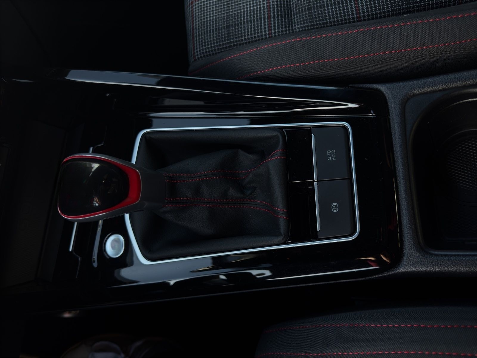 Volkswagen Golf GTI APP-CON LED PDC+ foto 11