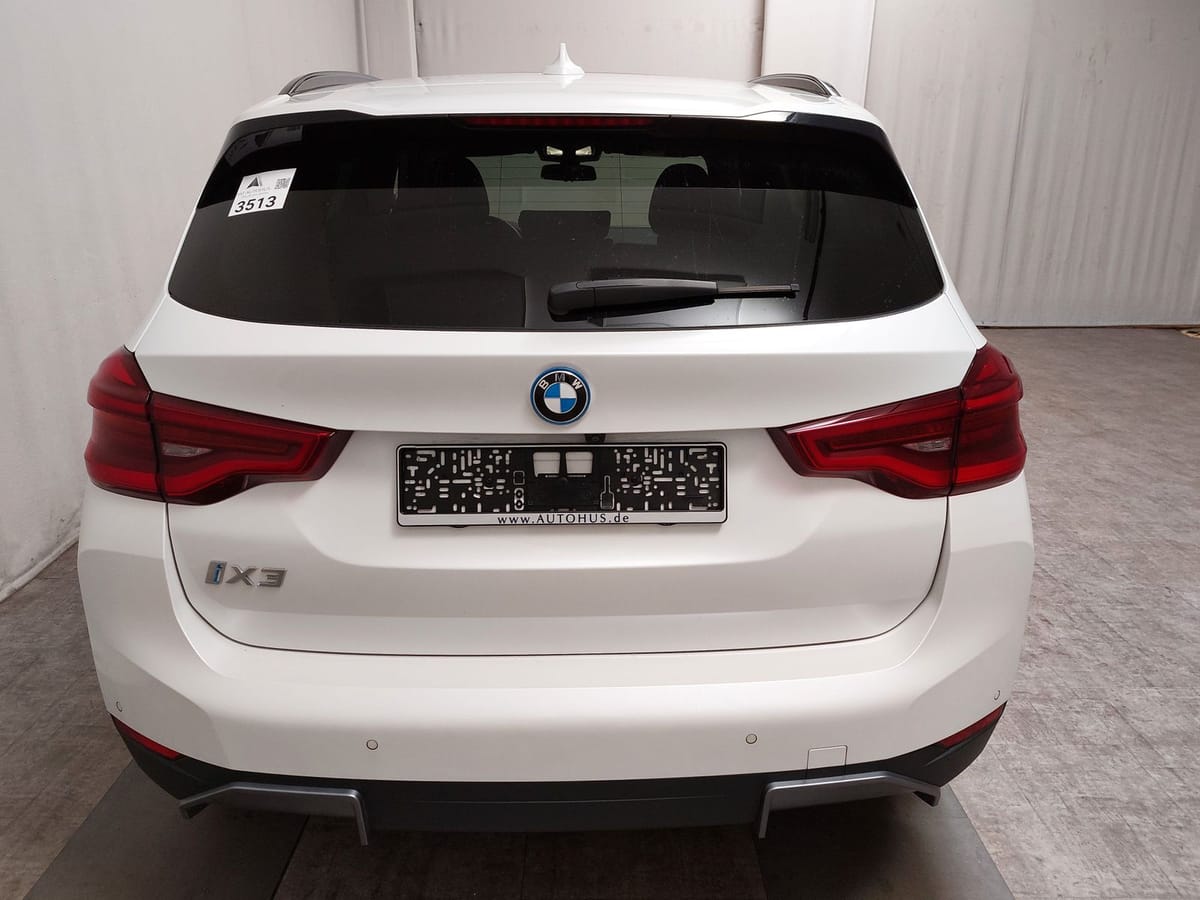 BMW Ix3 Inspiring Leder Navi LED Pano LC prof. foto 14