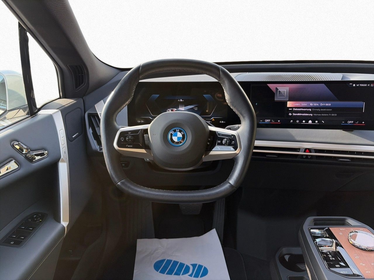 BMW iX xDrive40 Sport SoftCl Laser H/K PAPro SHZ AHK foto 15