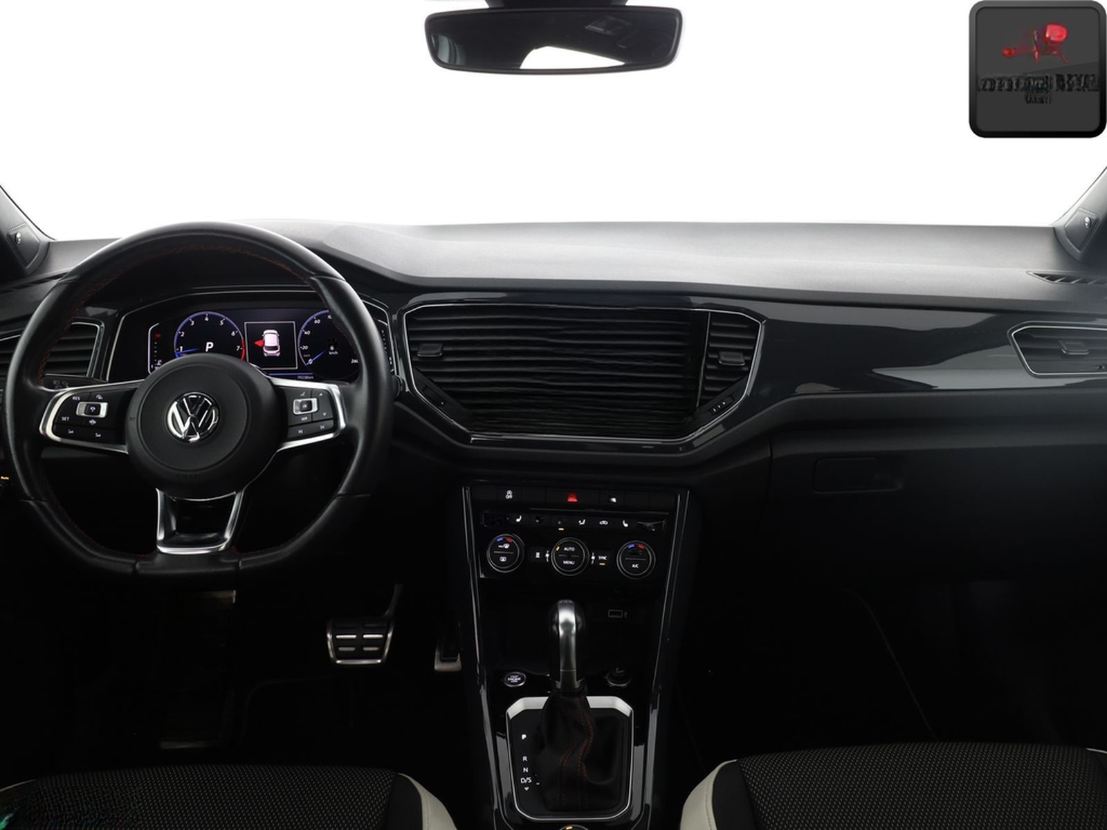 Volkswagen T-Roc 2.0 TSI 4M SPORT BEATS,PANO,KAMERA,KEYLESS foto 10