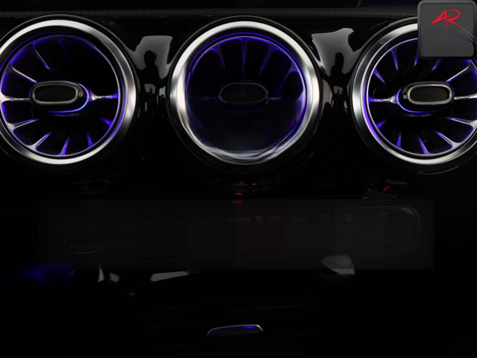 Mercedes-Benz CLA 250 e AMG NIGHT BURMESTER,MULTIBEAM,MEMORY foto 22