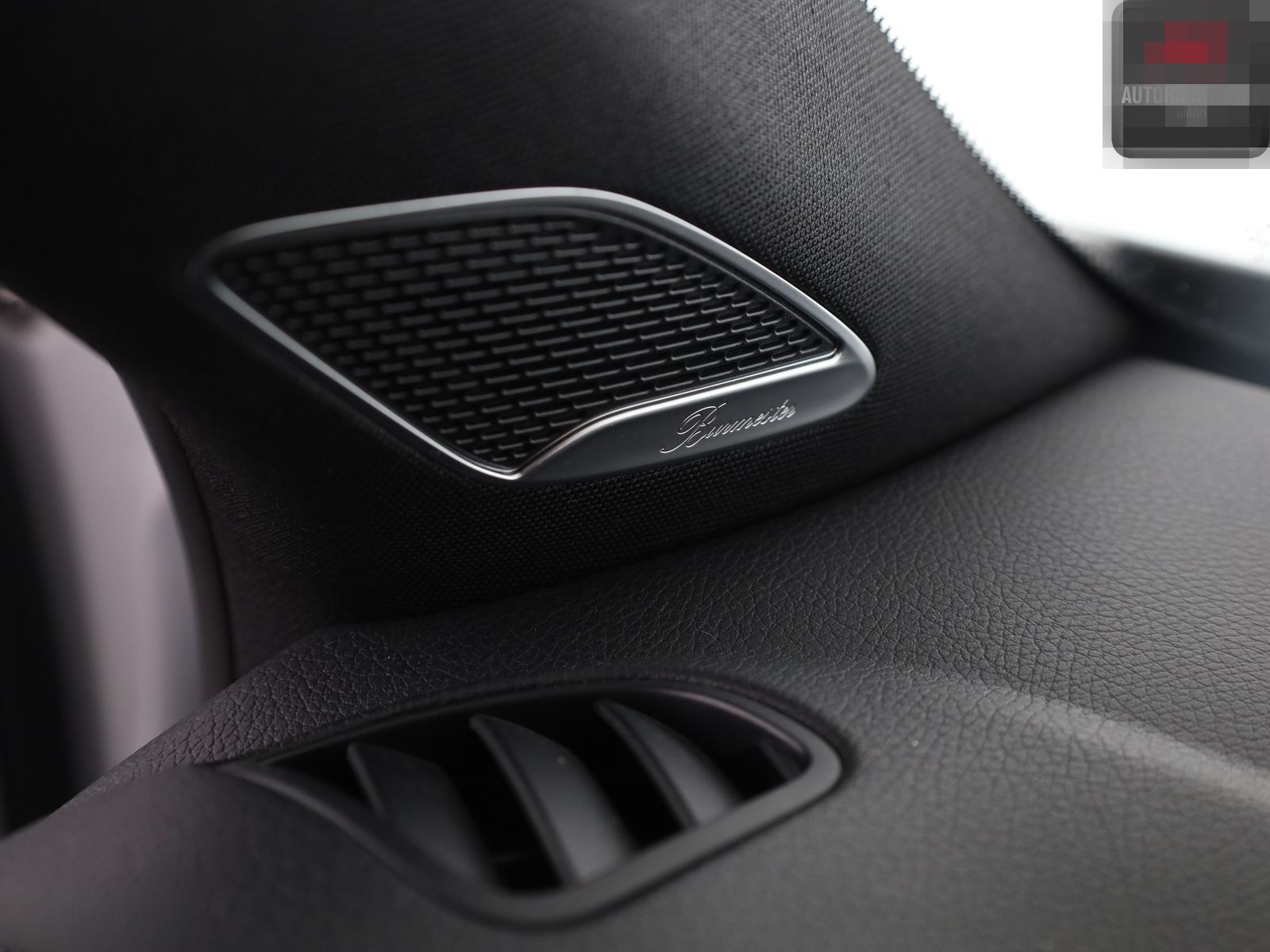 Mercedes-Benz GLB 35 AMG 4M BURMESTER,MULTIBEAM,HEADUP,KEYLESS foto 15