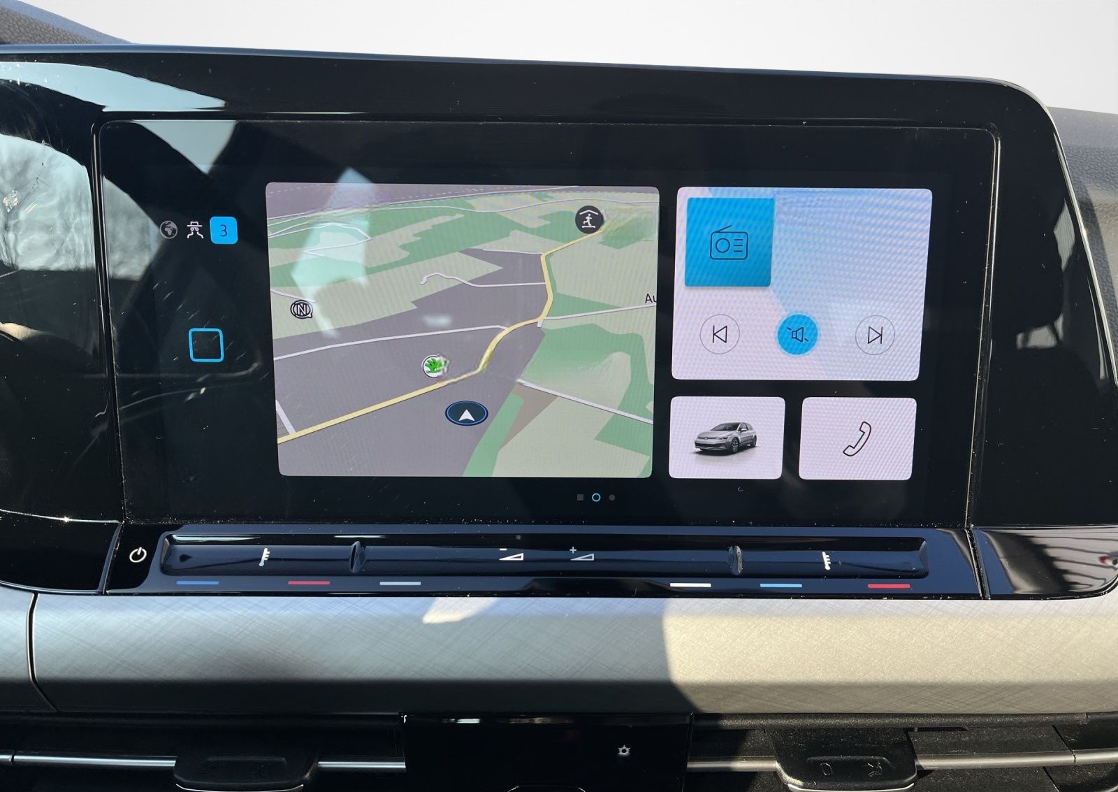 Volkswagen Golf 2.0 TDI DSG Life  Navi LED PDC LM Tempo Kli foto 11