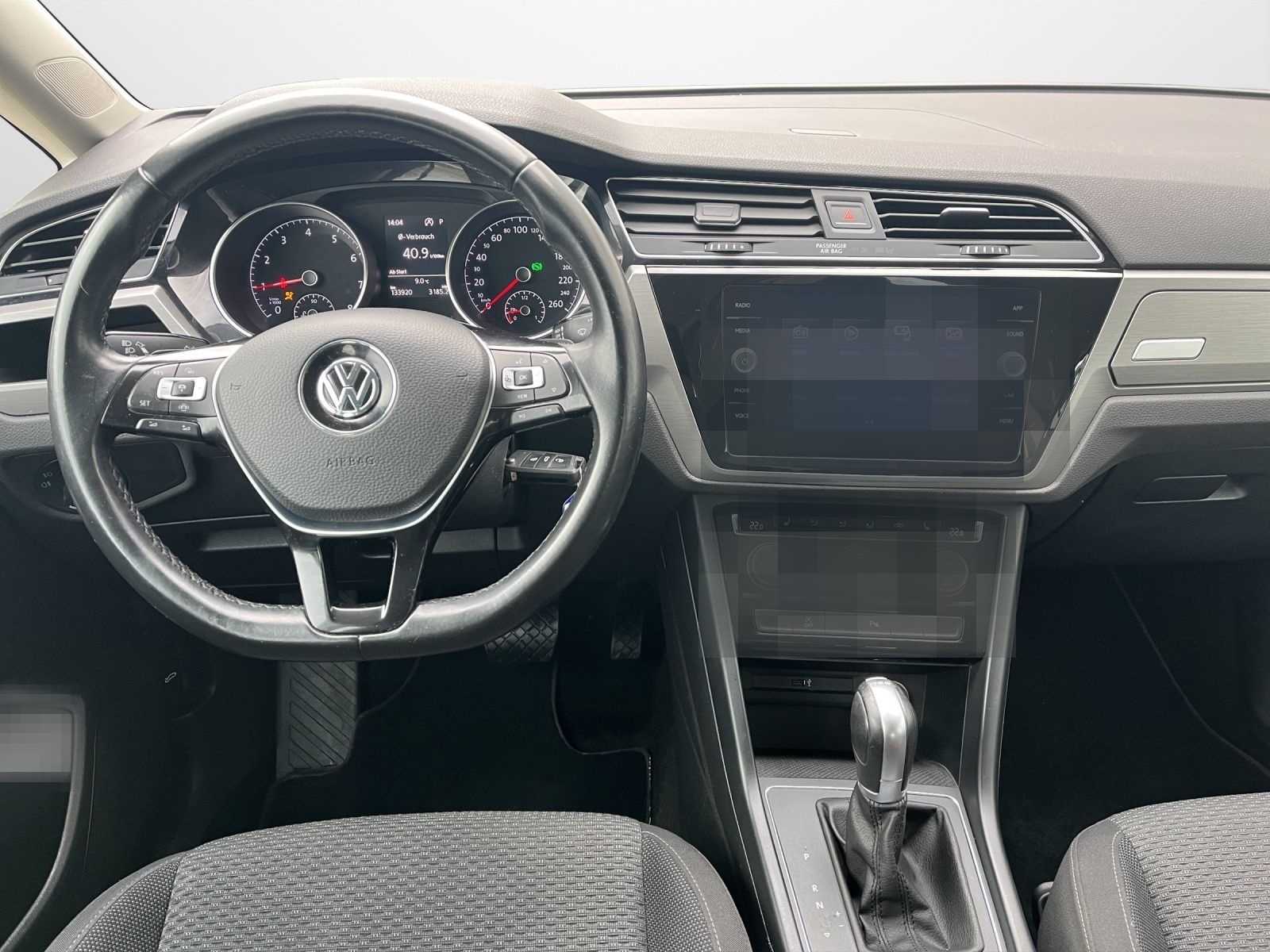 Volkswagen Touran 1.5 TSI DSG Comfortline  AHK Kamera PDC L foto 9