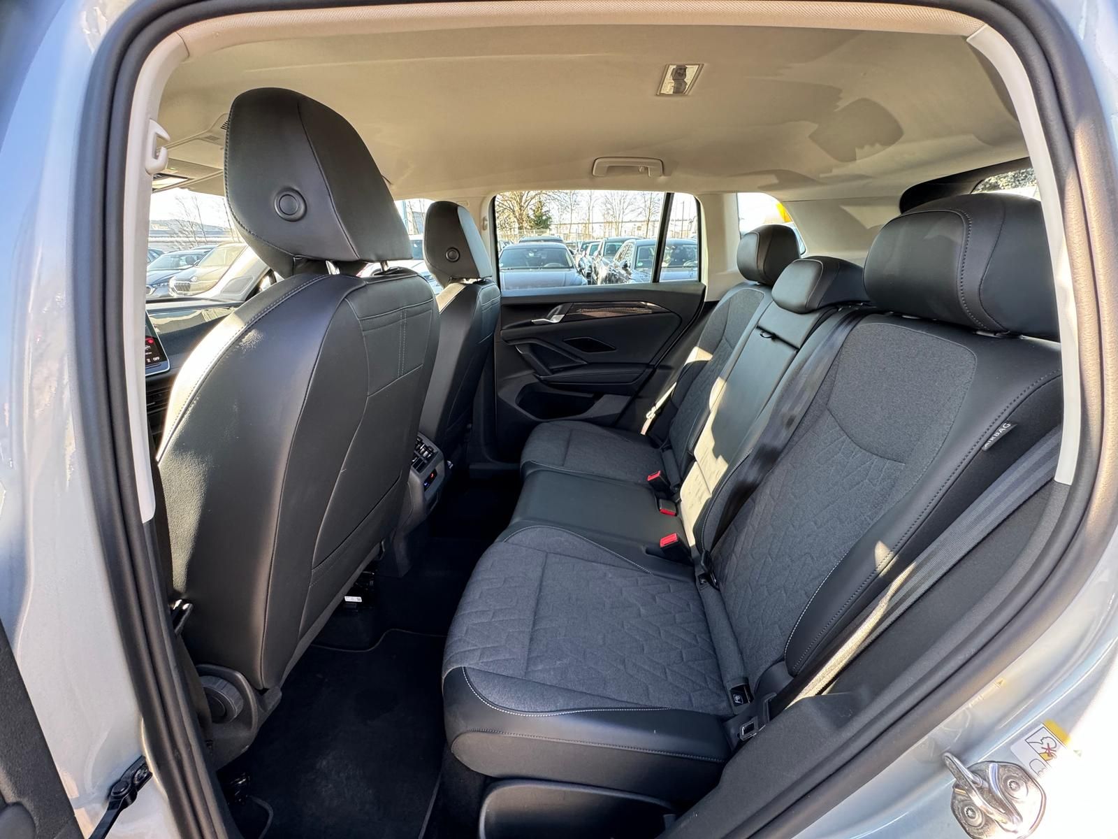 Volkswagen Tiguan 2.0TDI 110 kW Life ACC PDC Kamera foto 10