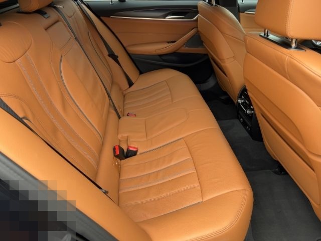 BMW 540 i xDrive Touring Sportpaket Luftfederung AD  foto 7