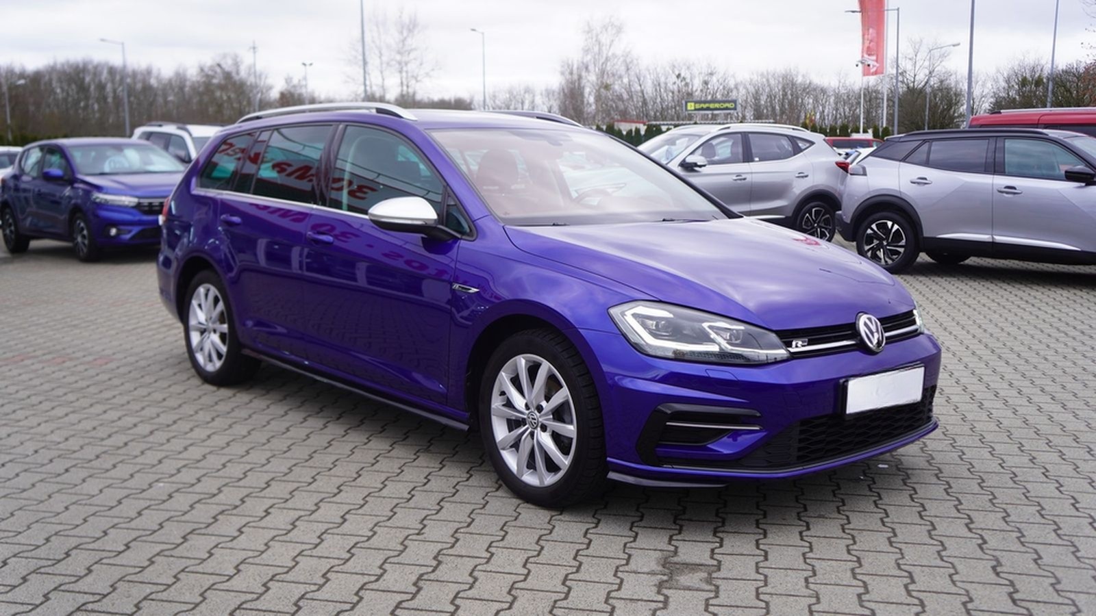 Volkswagen Golf VII Variant 1.5 TSI DSG R-Line LED Navi ACC foto 4
